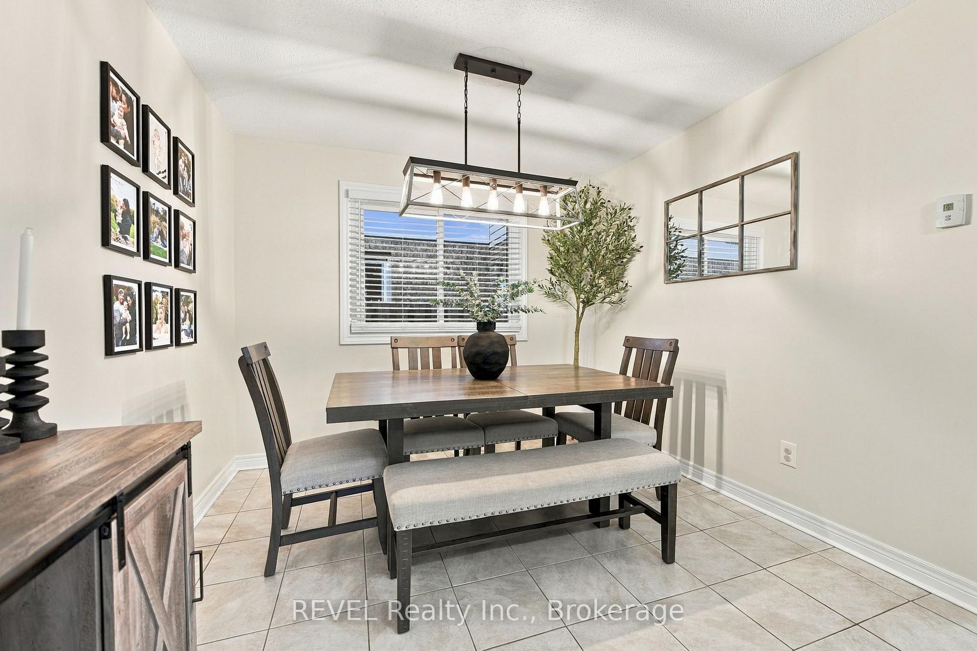 Photo 14 of 3370 Cardinal Drive, Niagara Falls, Mt. Carmel — HOMEH
