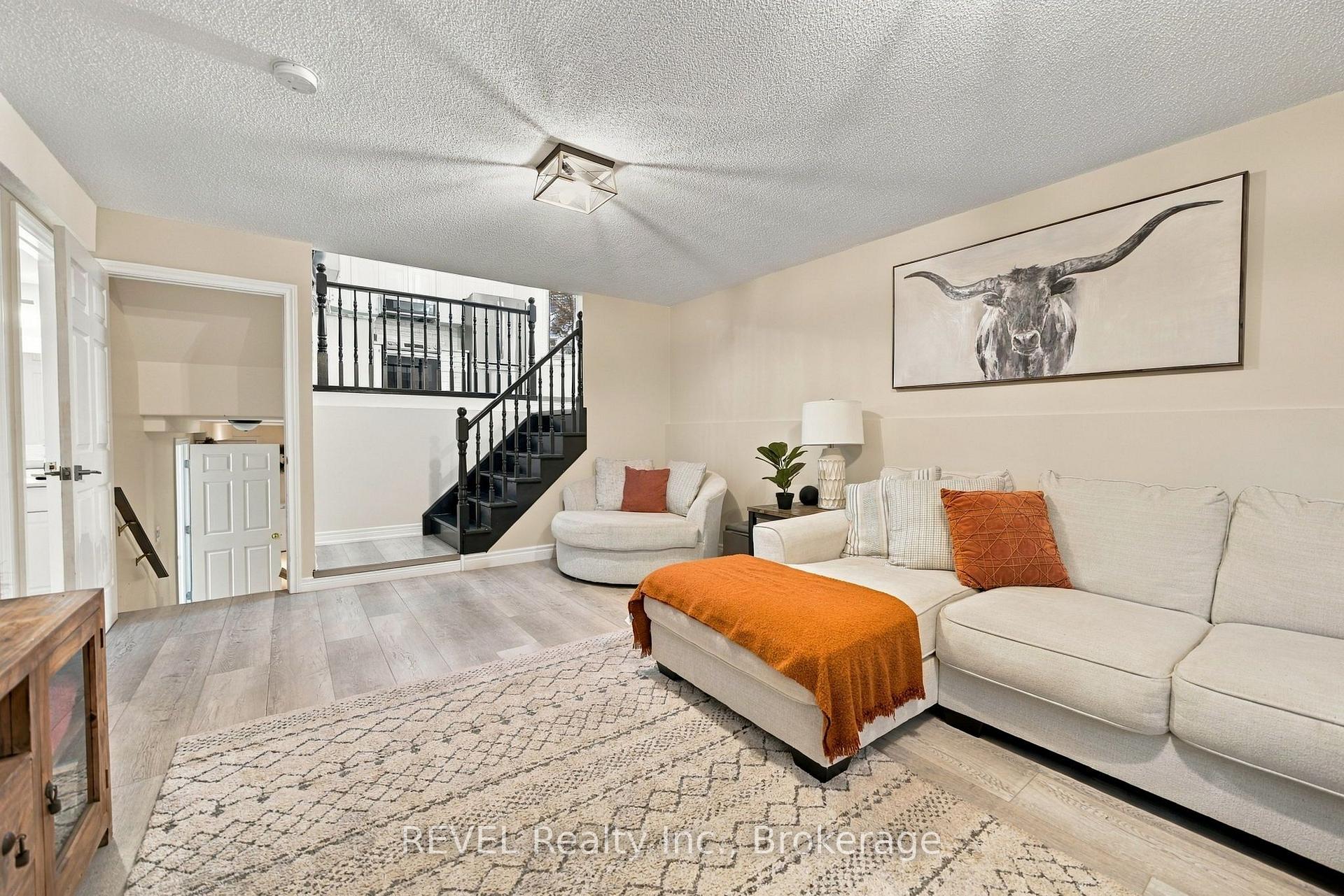 Photo 22 of 3370 Cardinal Drive, Niagara Falls, Mt. Carmel — HOMEH