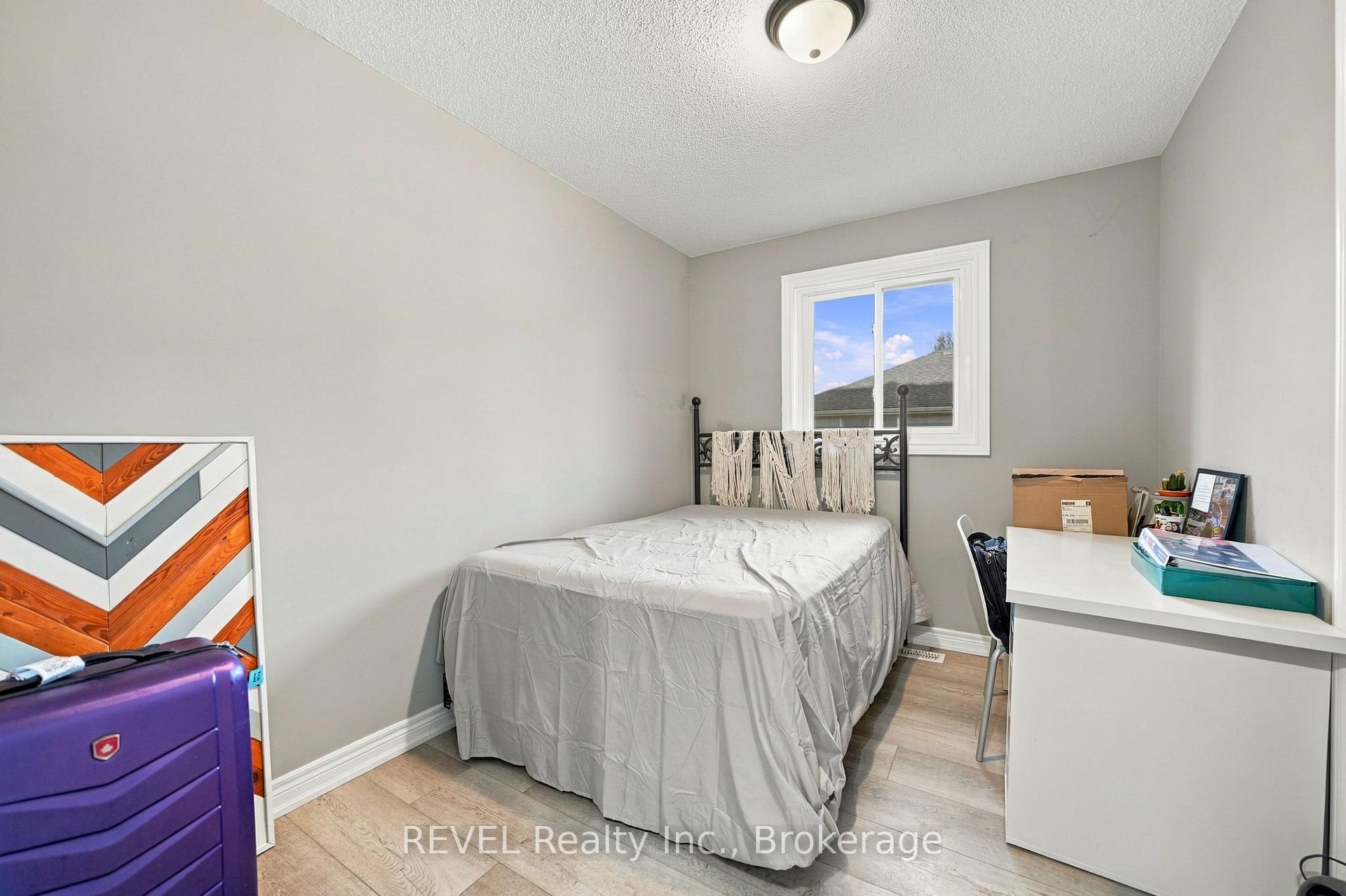 Photo 33 of 3370 Cardinal Drive, Niagara Falls, Mt. Carmel — HOMEH