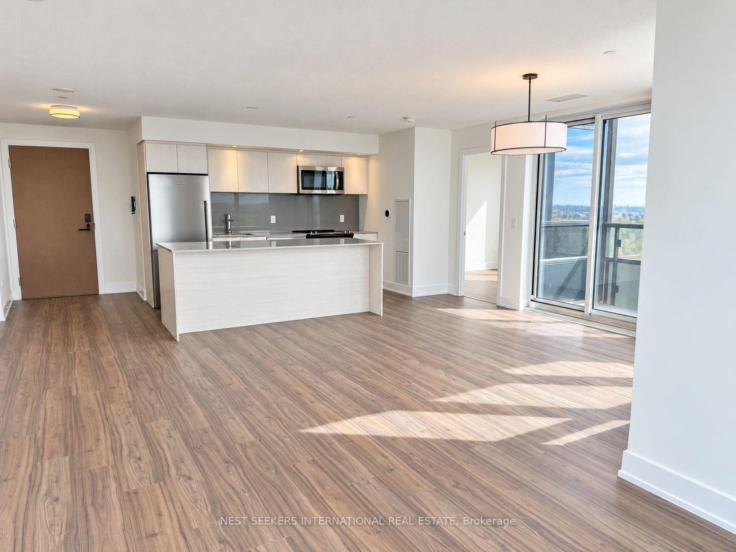 Photo 6 of Unit 2402, 10 Eva Road, Etobicoke, Etobicoke West Mall — HOMEH
