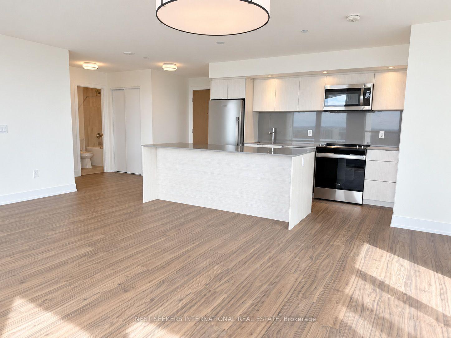 Photo 8 of Unit 2402, 10 Eva Road, Etobicoke, Etobicoke West Mall — HOMEH