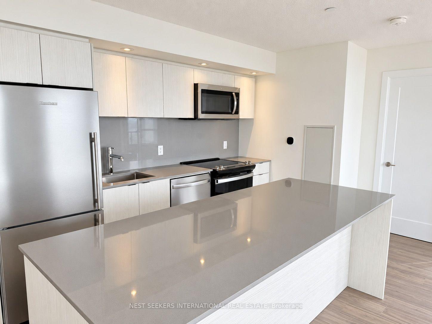 Photo 9 of Unit 2402, 10 Eva Road, Etobicoke, Etobicoke West Mall — HOMEH