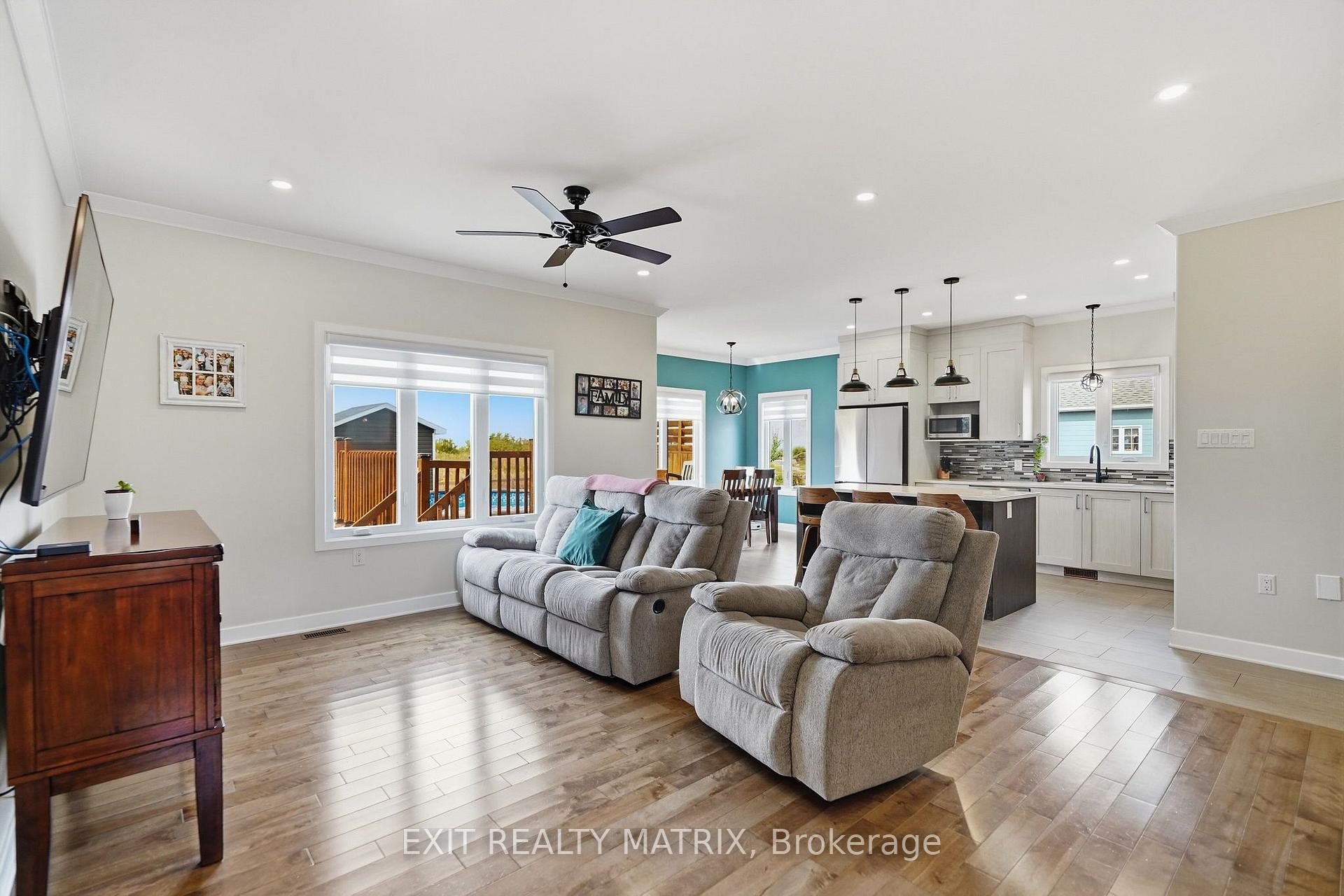 Photo 6 of 122 Pendleton Street, Champlain, Vankleek Hill — HOMEH