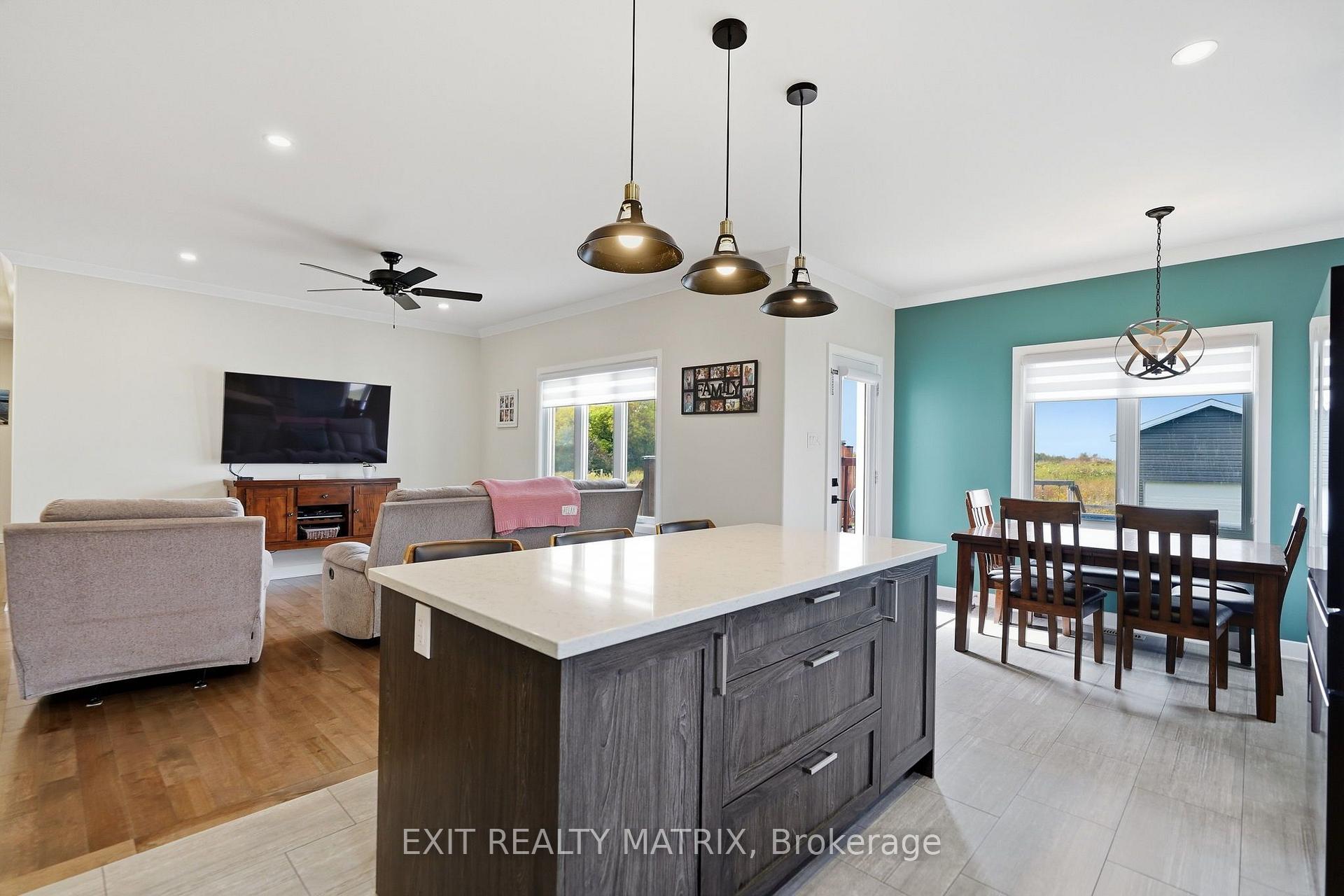 Photo 13 of 122 Pendleton Street, Champlain, Vankleek Hill — HOMEH