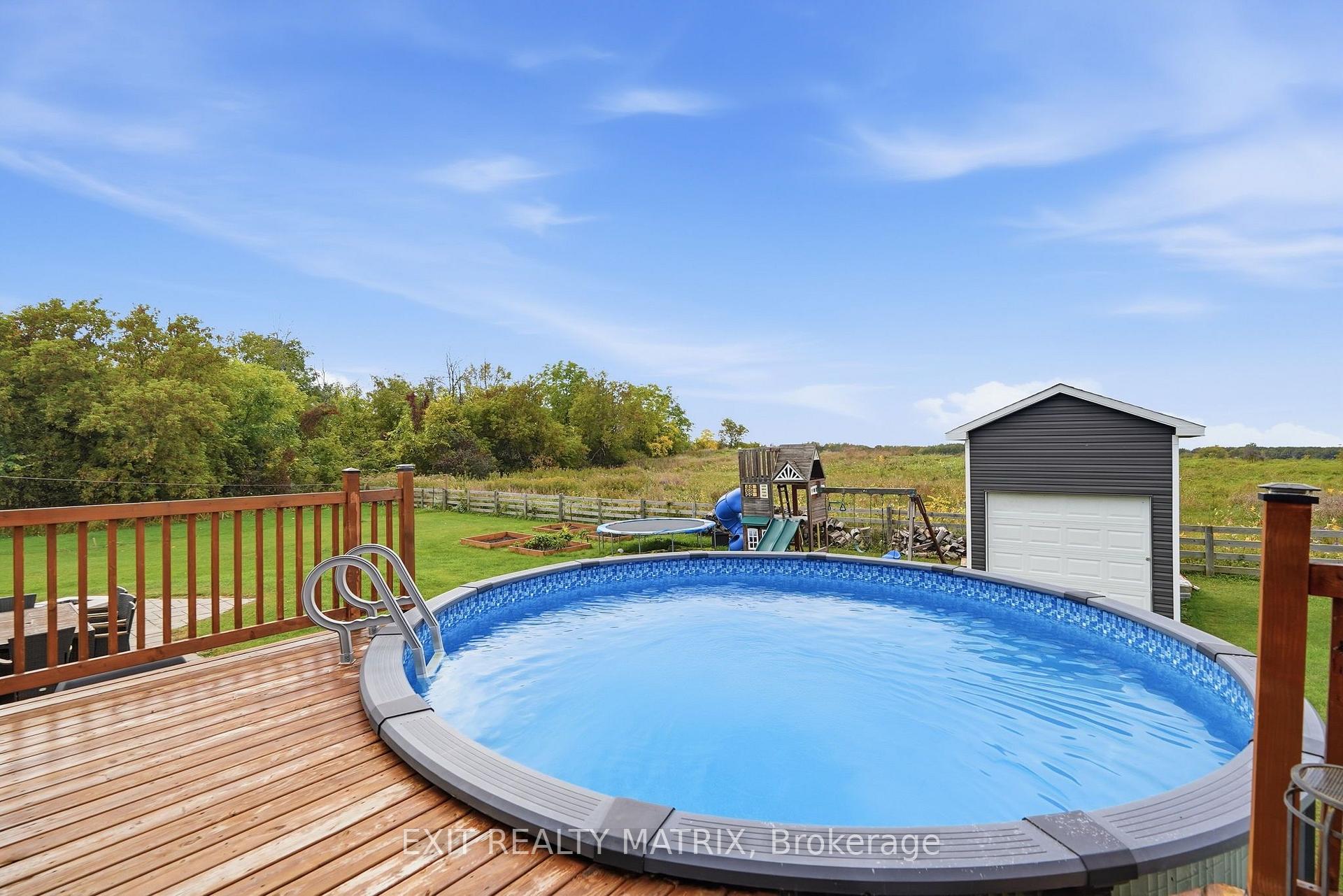 Photo 32 of 122 Pendleton Street, Champlain, Vankleek Hill — HOMEH