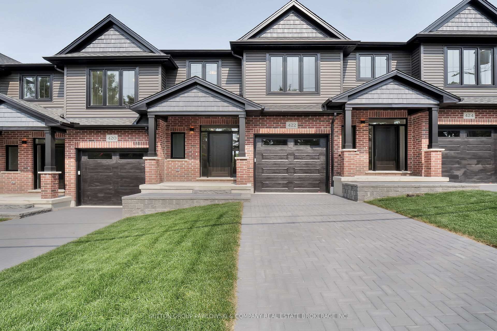 Photo of Unit 5, 414 Old Wonderland Road