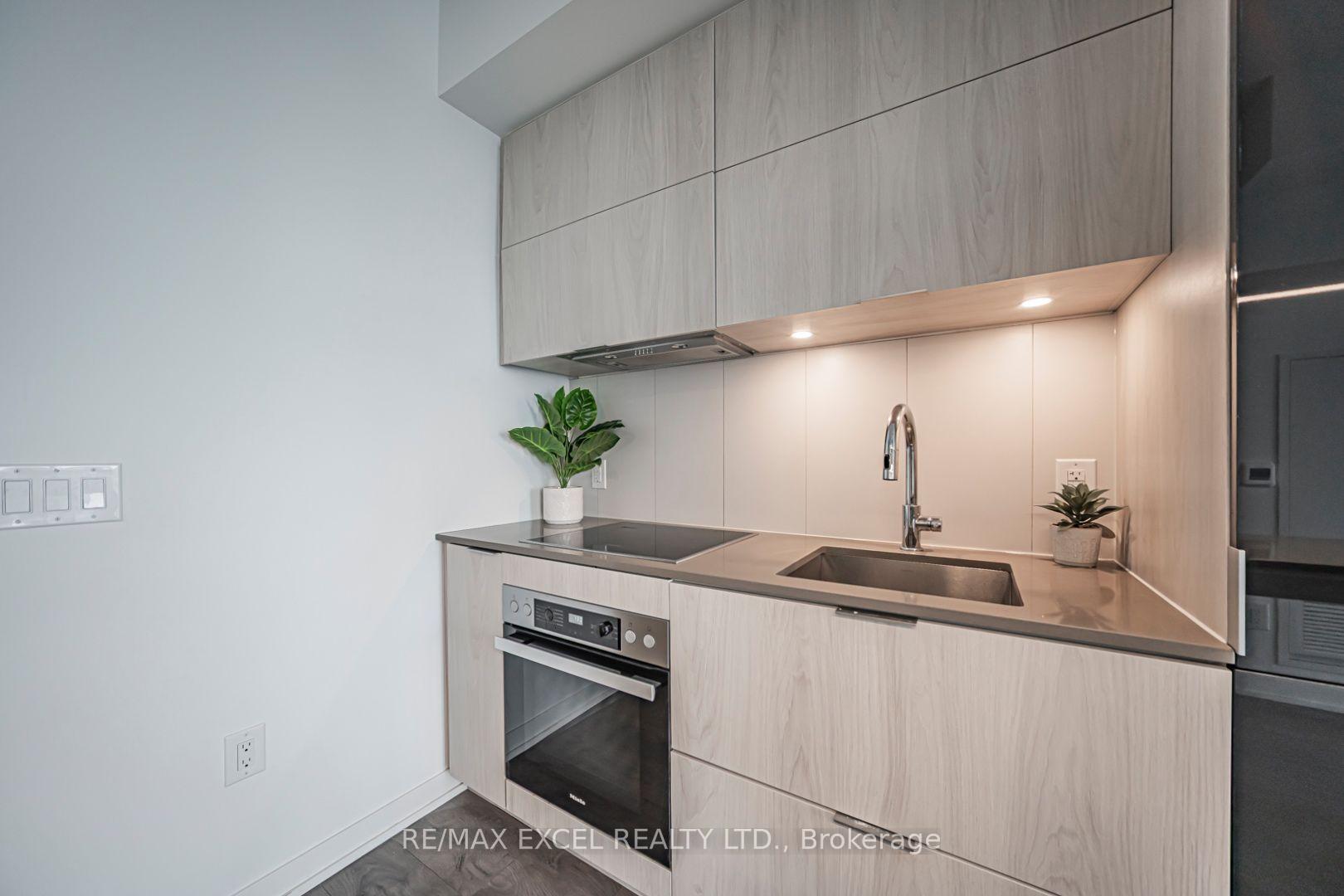 Photo 17 of Unit 3311, 20 Richardson Street, Toronto, Waterfront Communities — HOMEH