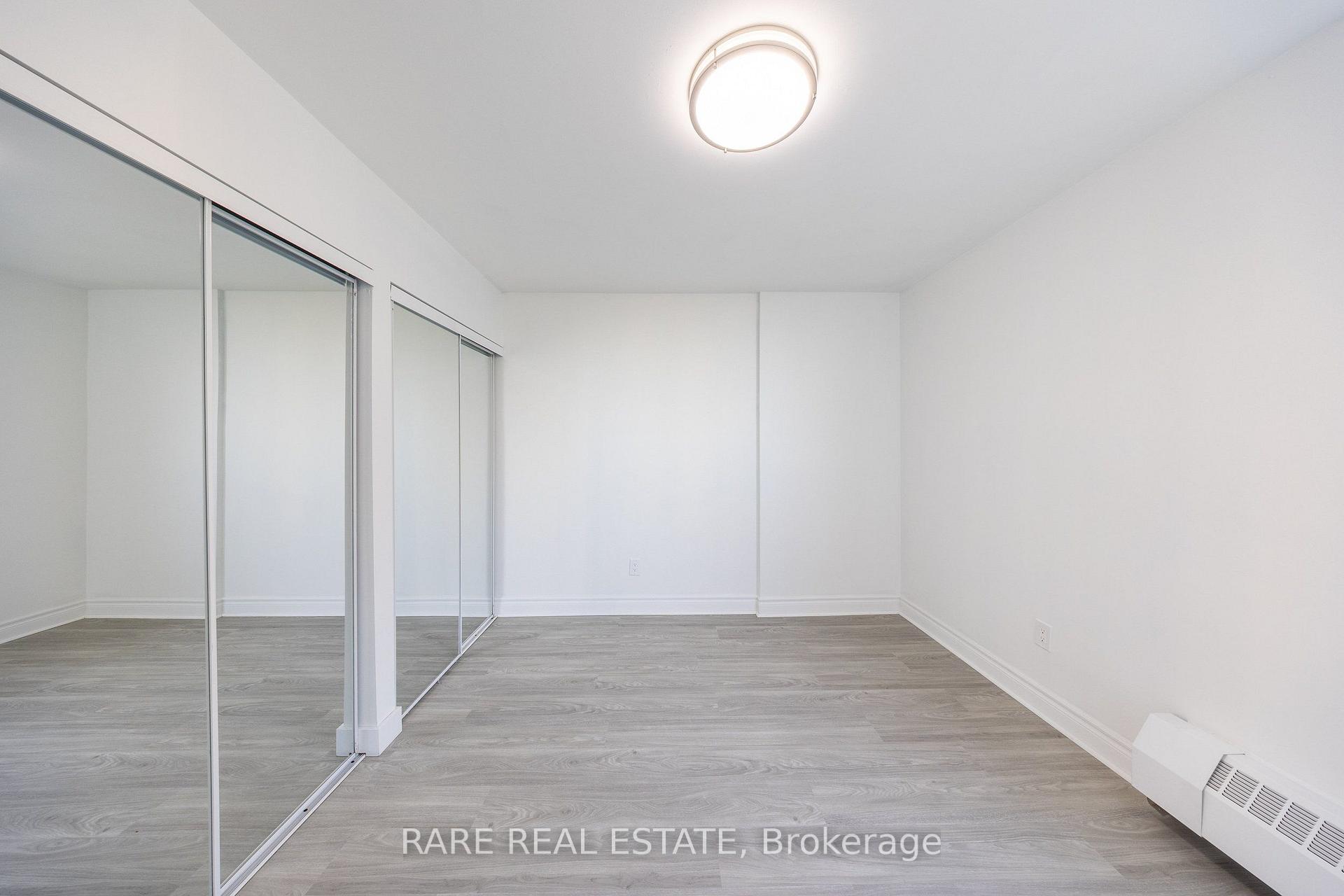 Photo 7 of Unit 914, 60 Pavane Linkway, Toronto, Flemingdon Park — HOMEH