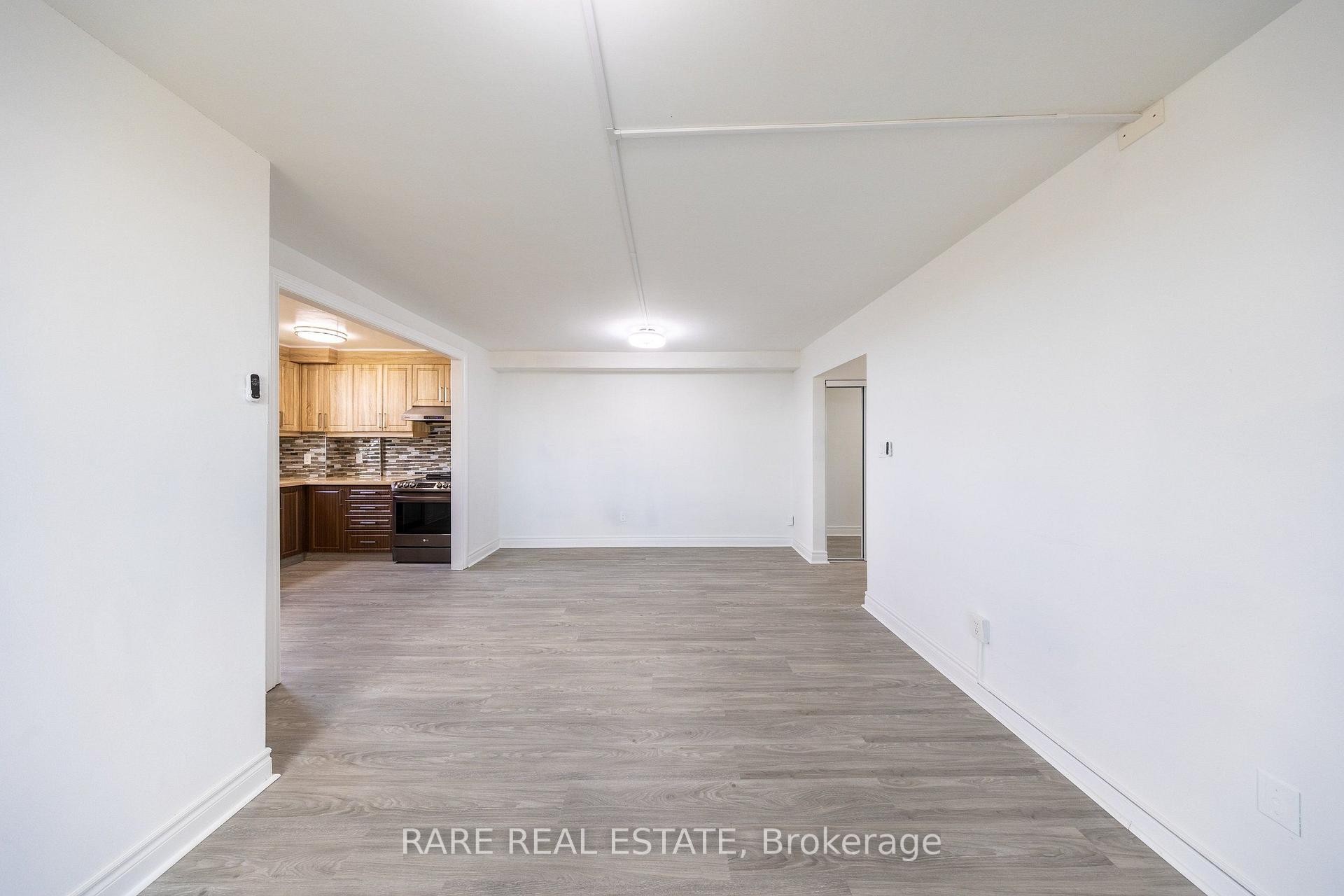 Photo 24 of Unit 914, 60 Pavane Linkway, Toronto, Flemingdon Park — HOMEH