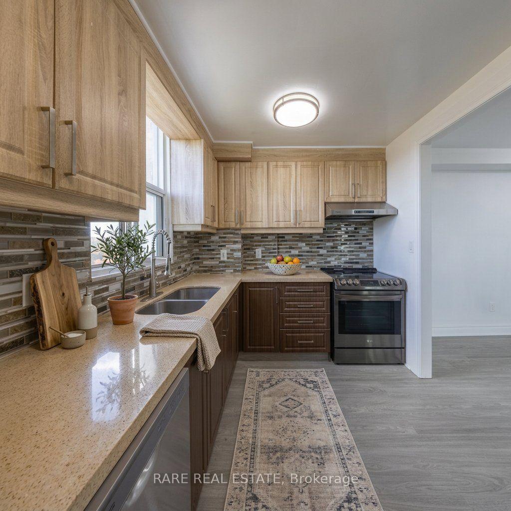 Photo 29 of Unit 914, 60 Pavane Linkway, Toronto, Flemingdon Park — HOMEH