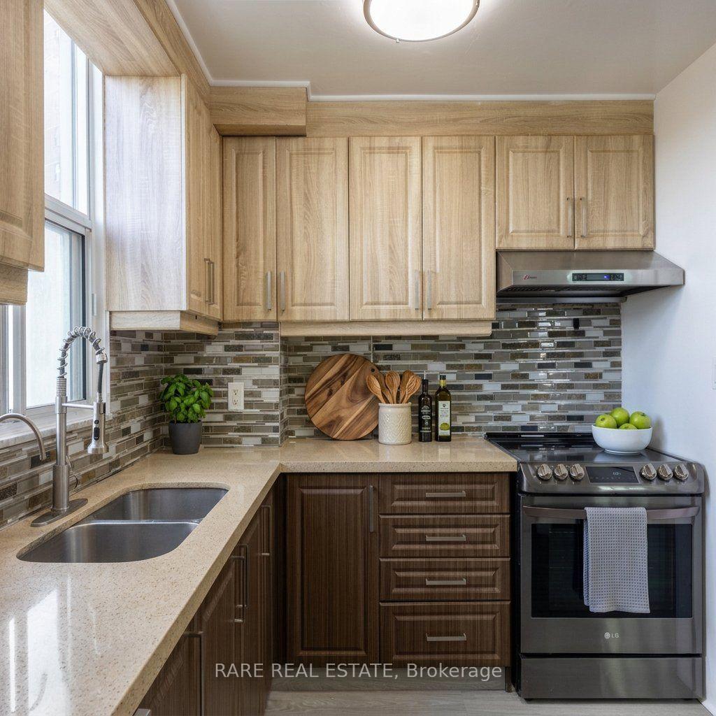 Photo 30 of Unit 914, 60 Pavane Linkway, Toronto, Flemingdon Park — HOMEH