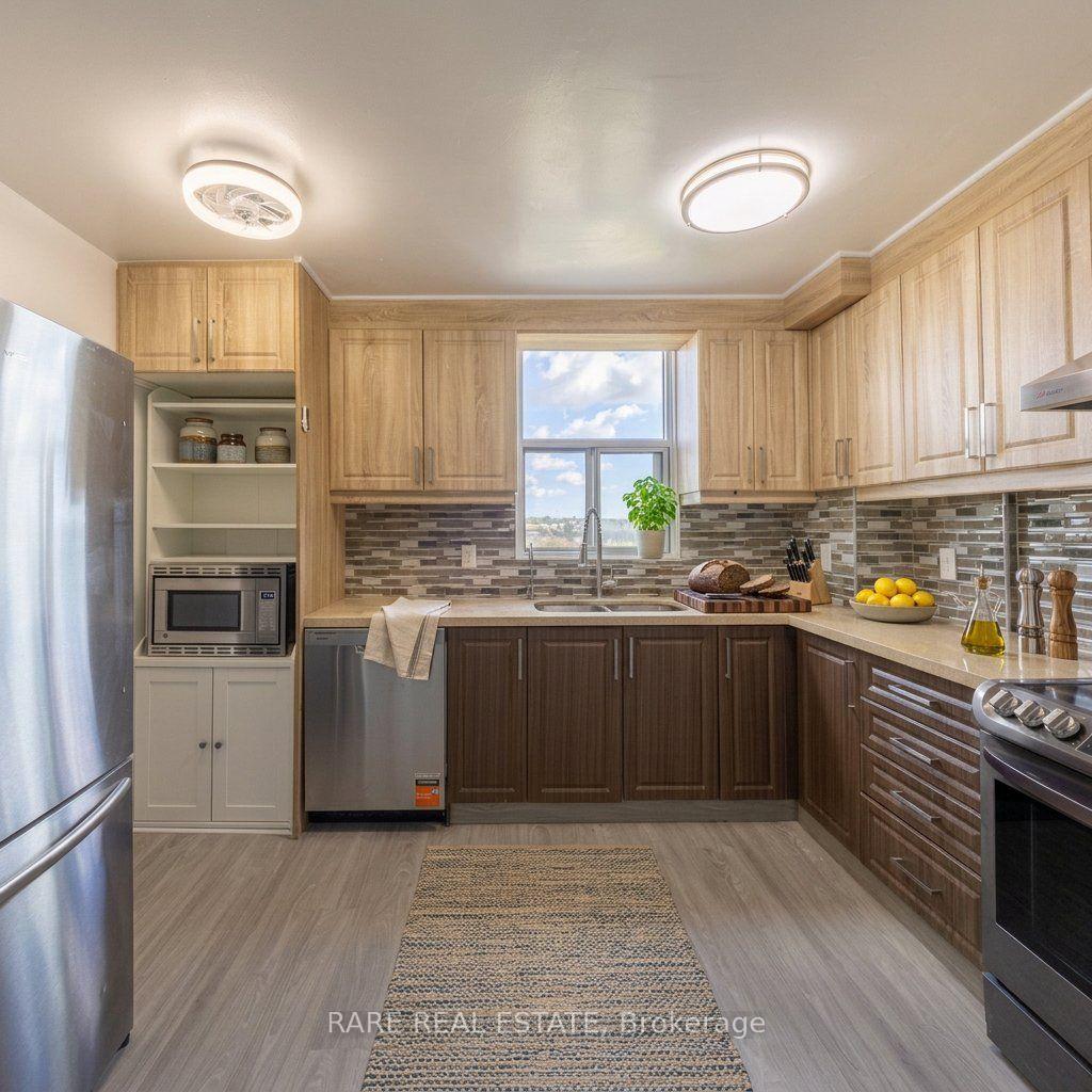 Photo 31 of Unit 914, 60 Pavane Linkway, Toronto, Flemingdon Park — HOMEH