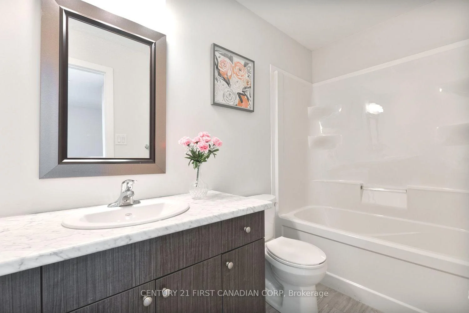 Photo 21 of Unit 100, 2070 Meadowgate Boulevard, London, South U — HOMEH