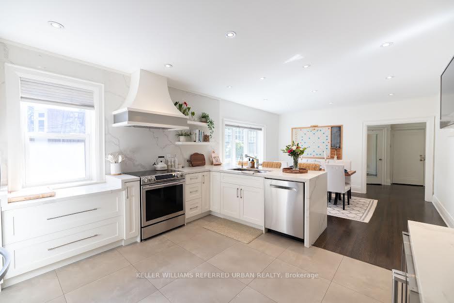 Photo 9 of Unit Main, 199 Parkside Drive, Toronto, High Park-Swansea — HOMEH