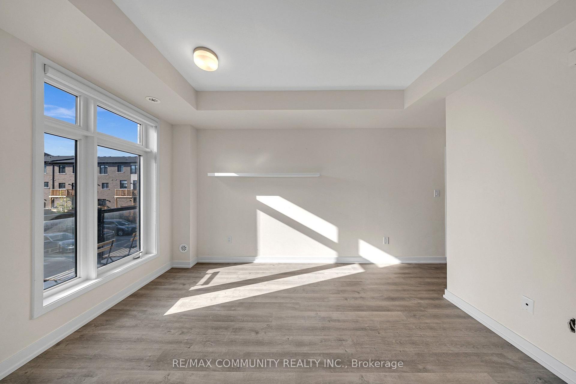 Photo 9 of Unit 419, 2550 Castlegate Crossing, Pickering, Duffin Heights — HOMEH