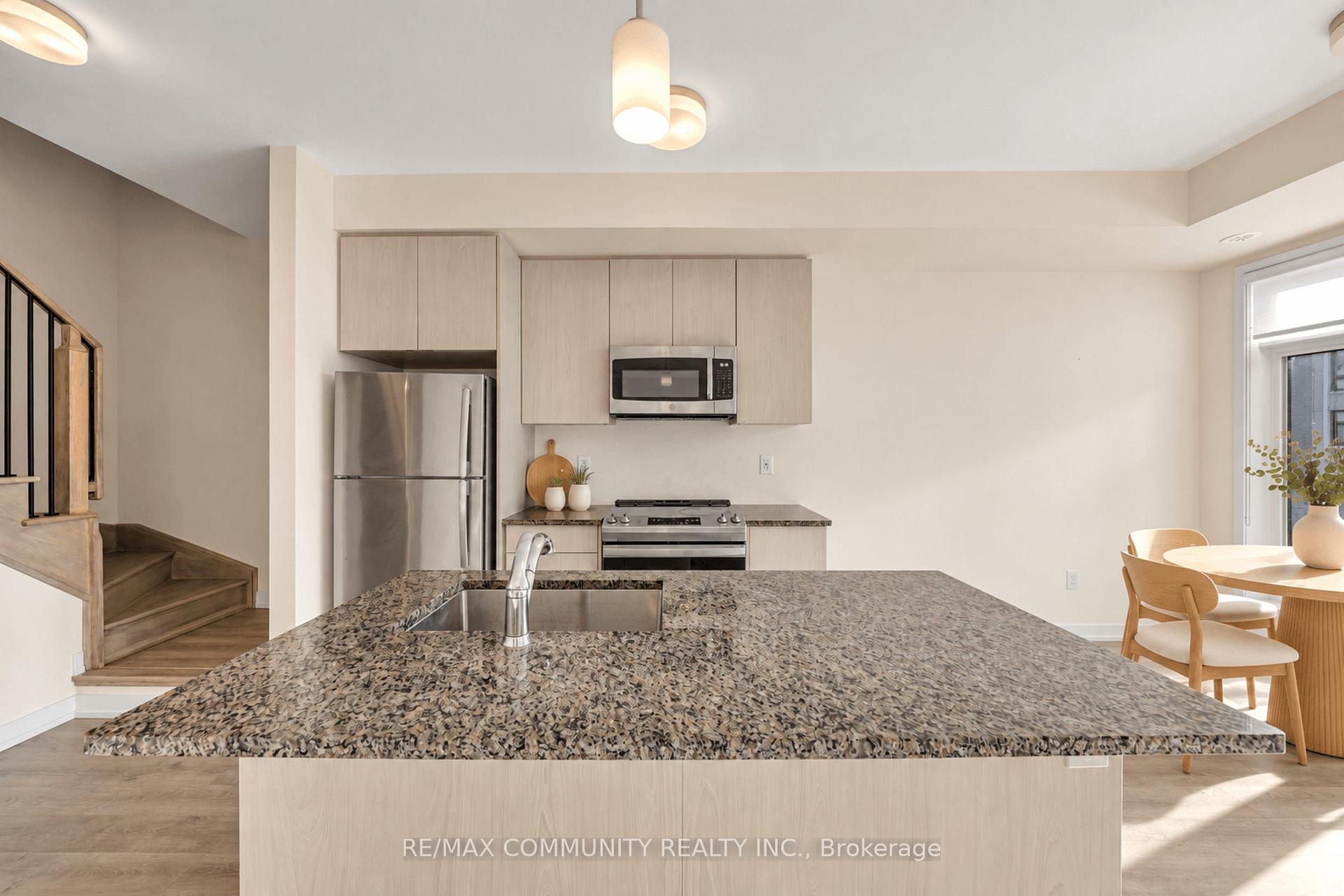 Photo 27 of Unit 419, 2550 Castlegate Crossing, Pickering, Duffin Heights — HOMEH