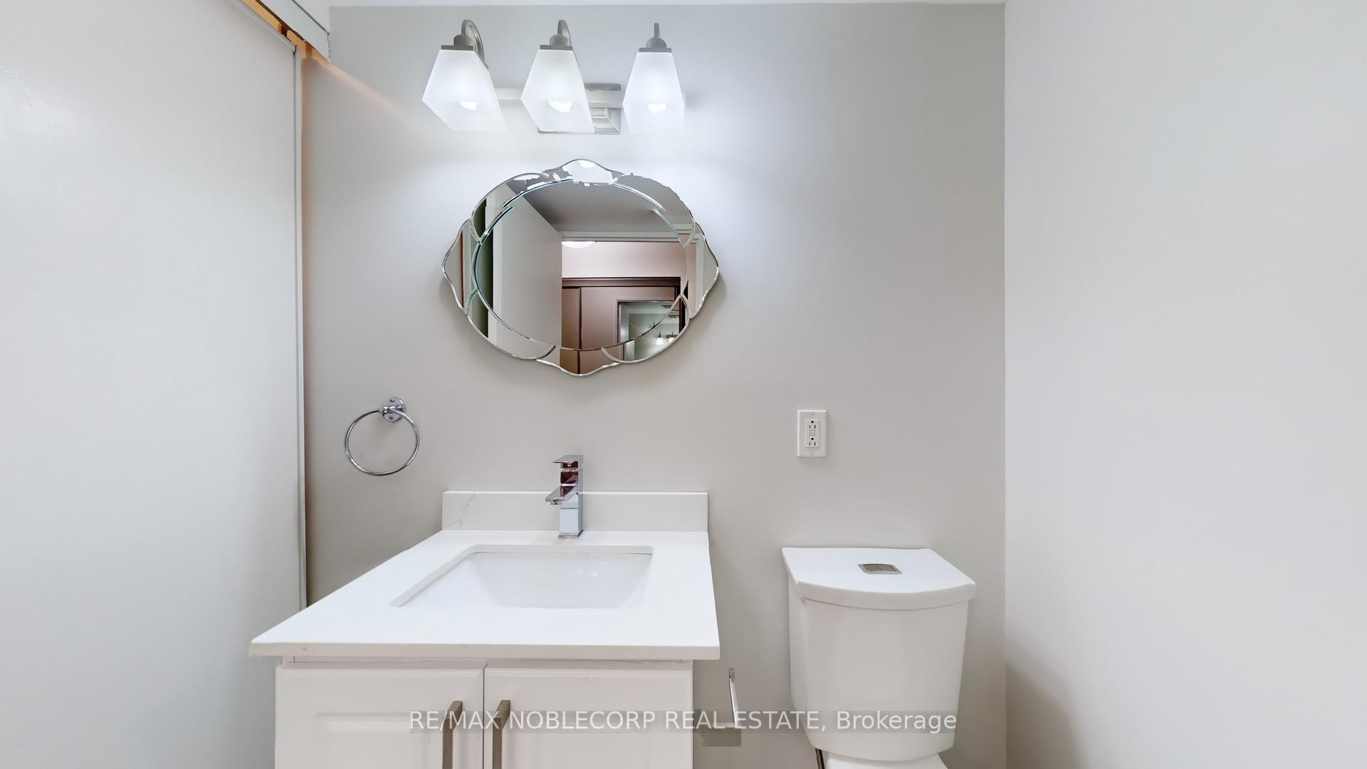 Photo 28 of Unit 906, 41 Markbrook Lane, Etobicoke, Mount Olive-Silverstone-Jamestown — HOMEH