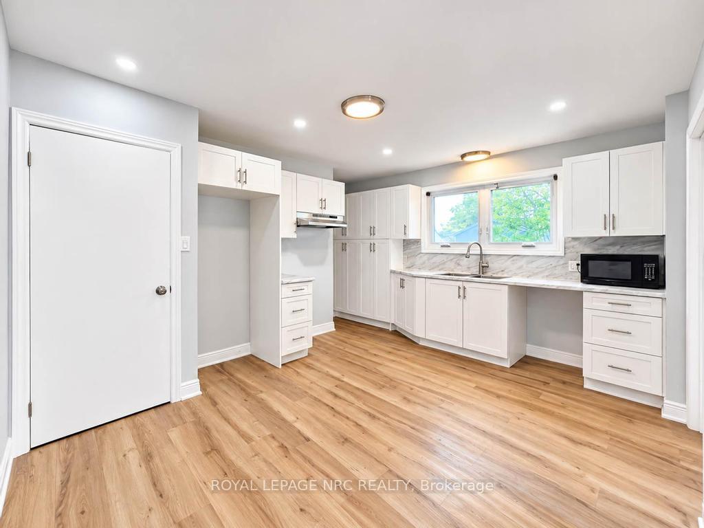 Photo 11 of 369 Lincoln Street, Welland, Lincoln/Crowland — HOMEH