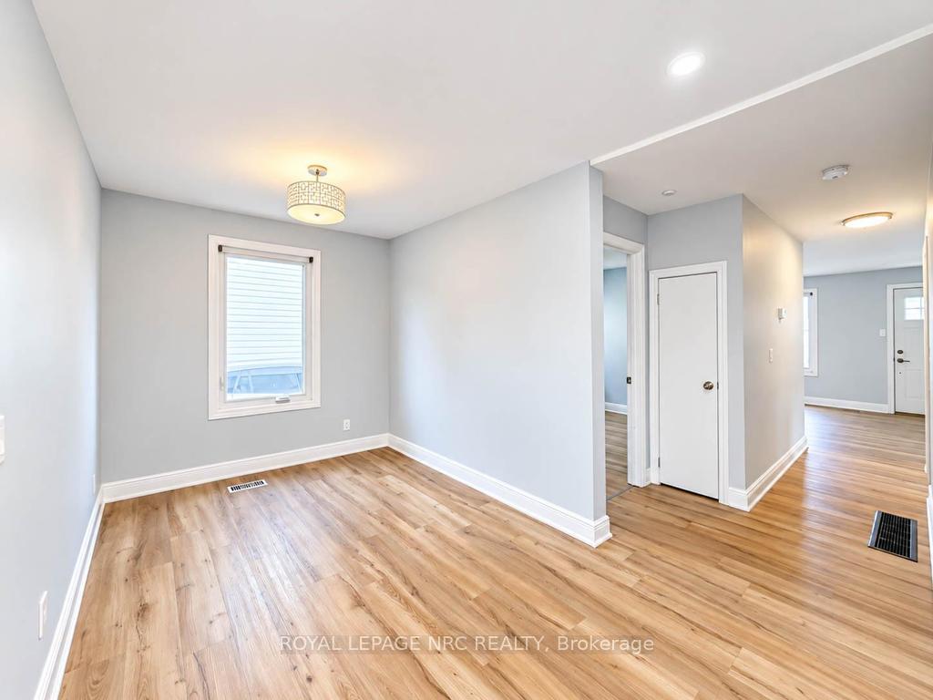 Photo 13 of 369 Lincoln Street, Welland, Lincoln/Crowland — HOMEH