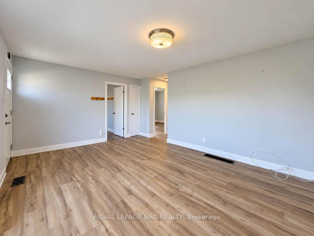 Photo 18 of 369 Lincoln Street, Welland, Lincoln/Crowland — HOMEH