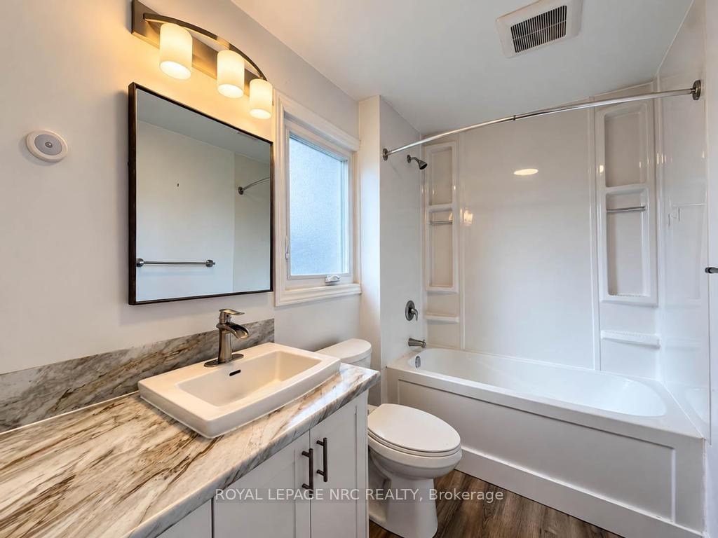 Photo 20 of 369 Lincoln Street, Welland, Lincoln/Crowland — HOMEH