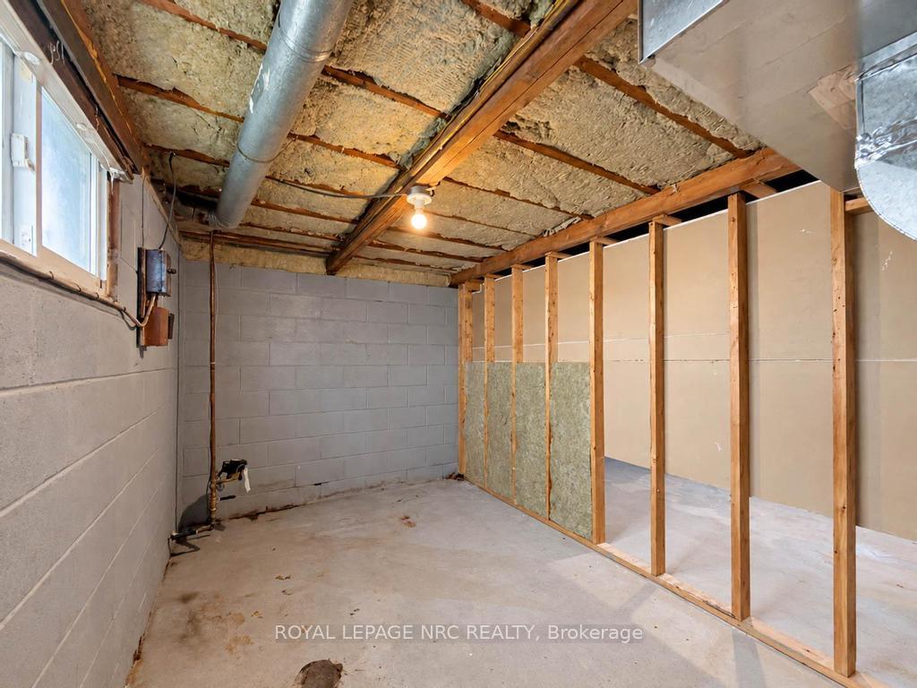 Photo 27 of 369 Lincoln Street, Welland, Lincoln/Crowland — HOMEH