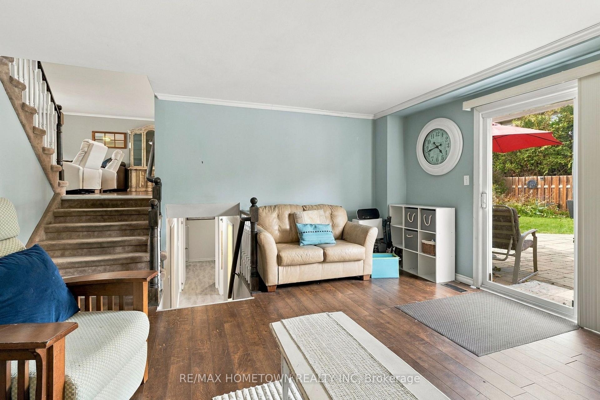 Photo 18 of 229 Colonel Douglas Crescent, Brockville, Brockville — HOMEH
