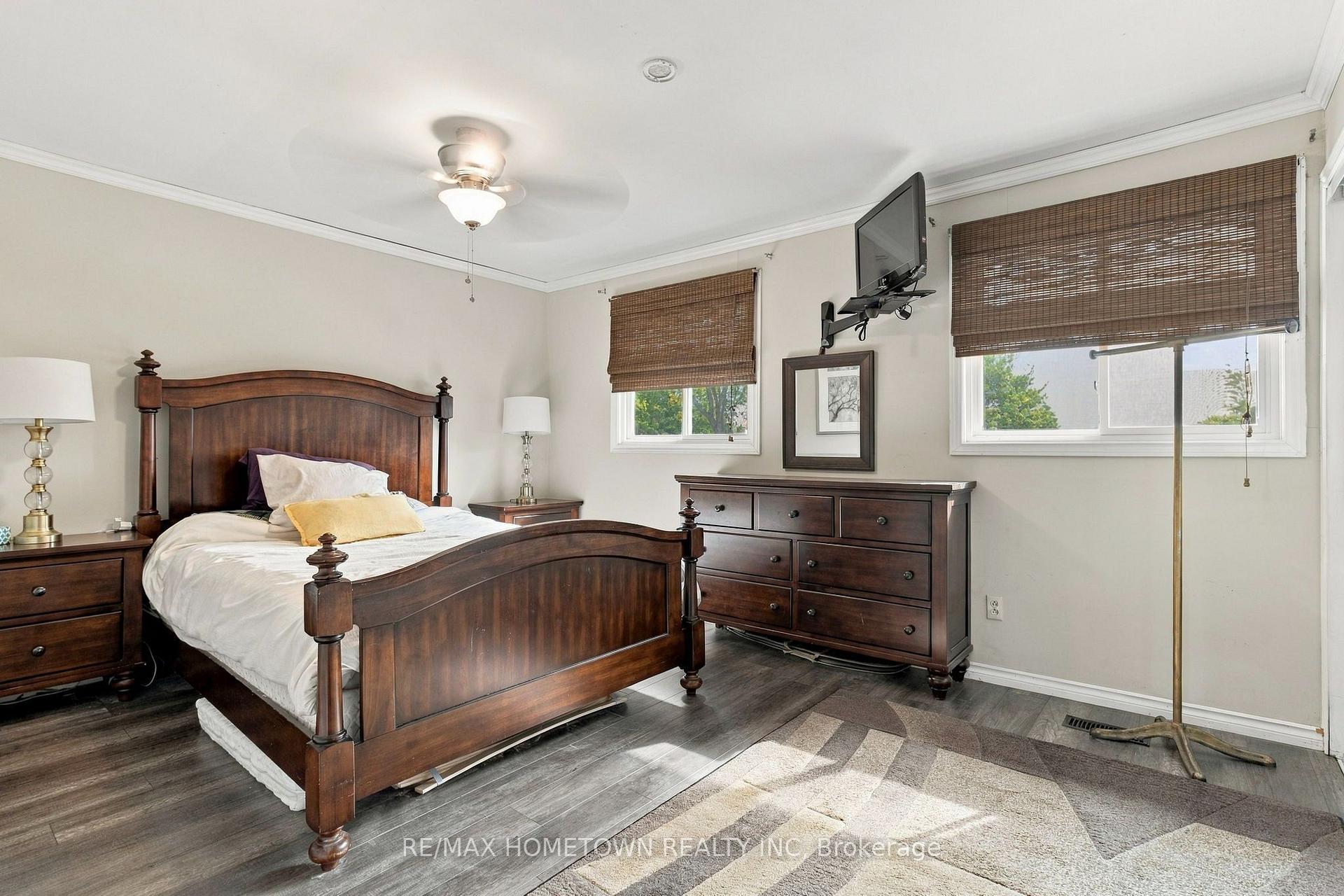 Photo 21 of 229 Colonel Douglas Crescent, Brockville, Brockville — HOMEH