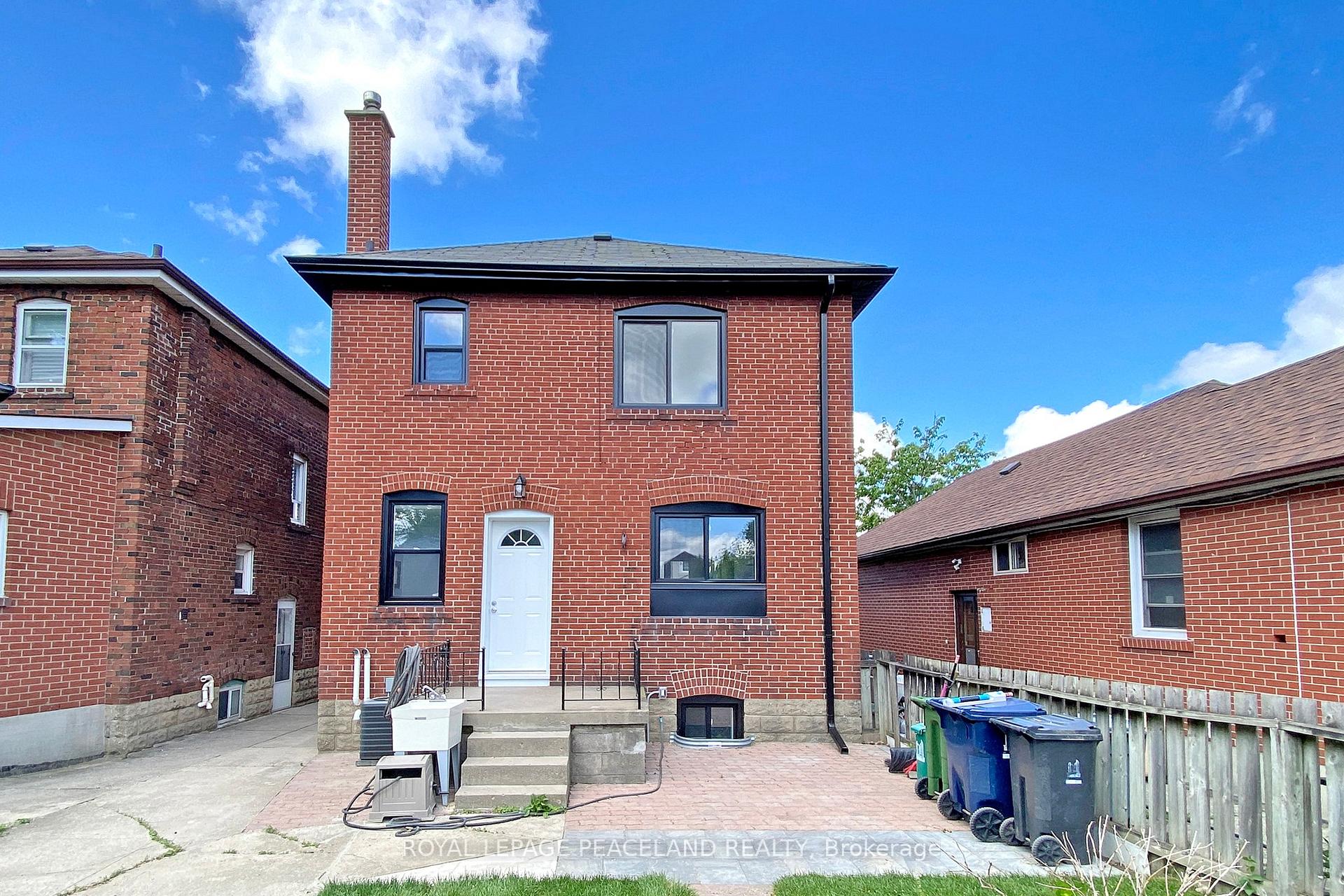 Photo 19 of 47 Chamberlain Avenue, North York, Briar Hill-Belgravia — HOMEH