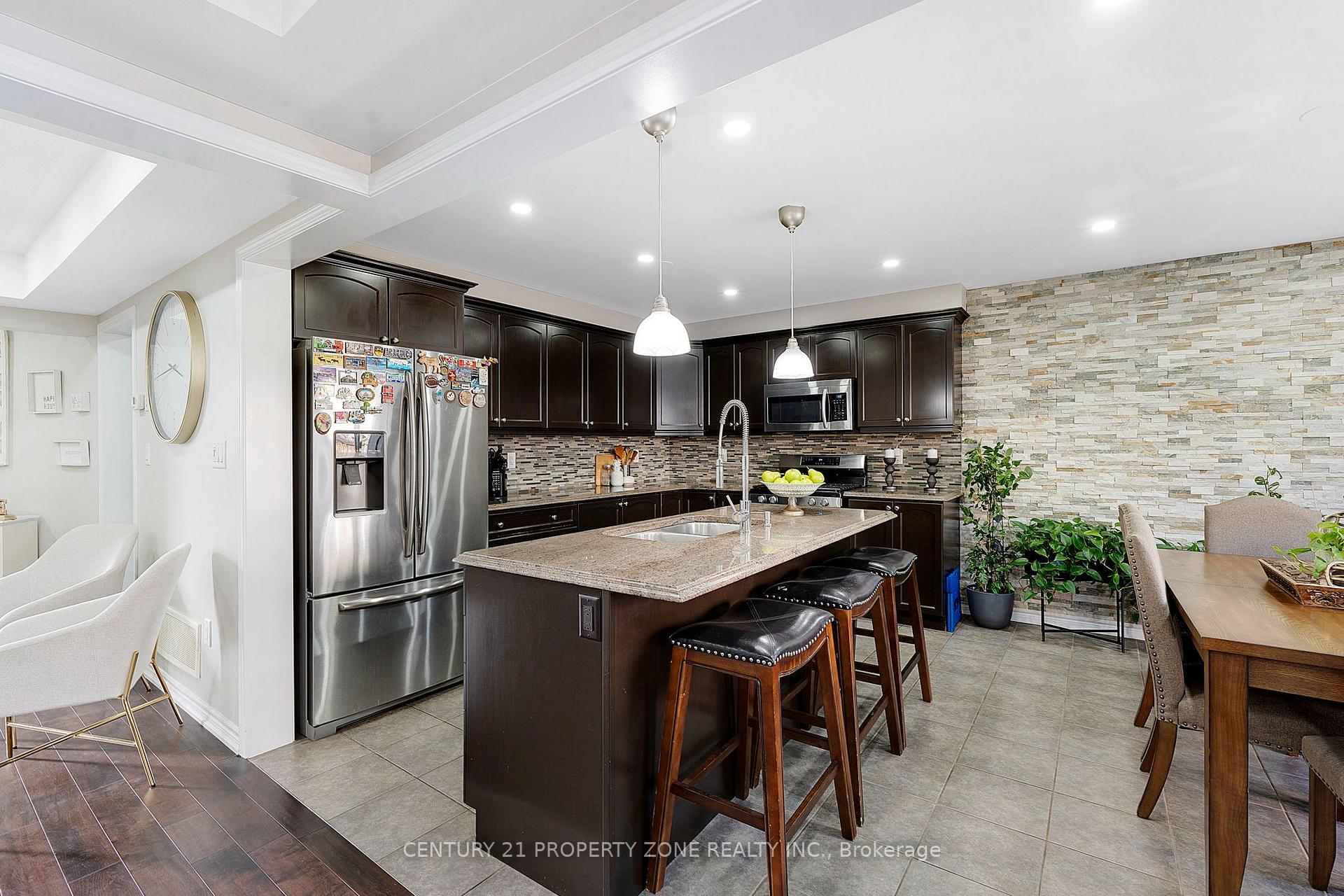 Photo 13 of 31 Agricola Road, Brampton, Northwest Brampton — HOMEH