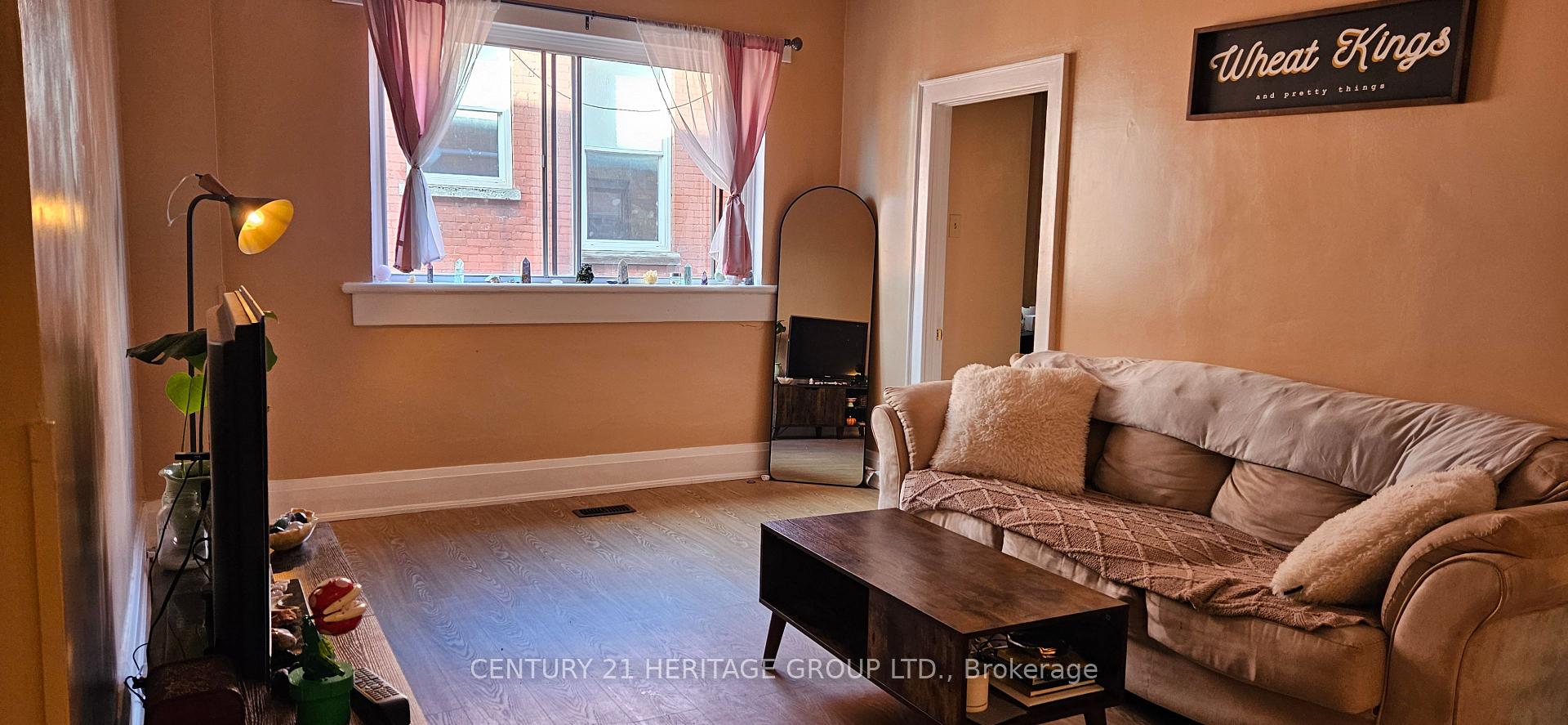 Photo 1 of Unit 4, 201A Main Street S, Newmarket, Central Newmarket — HOMEH