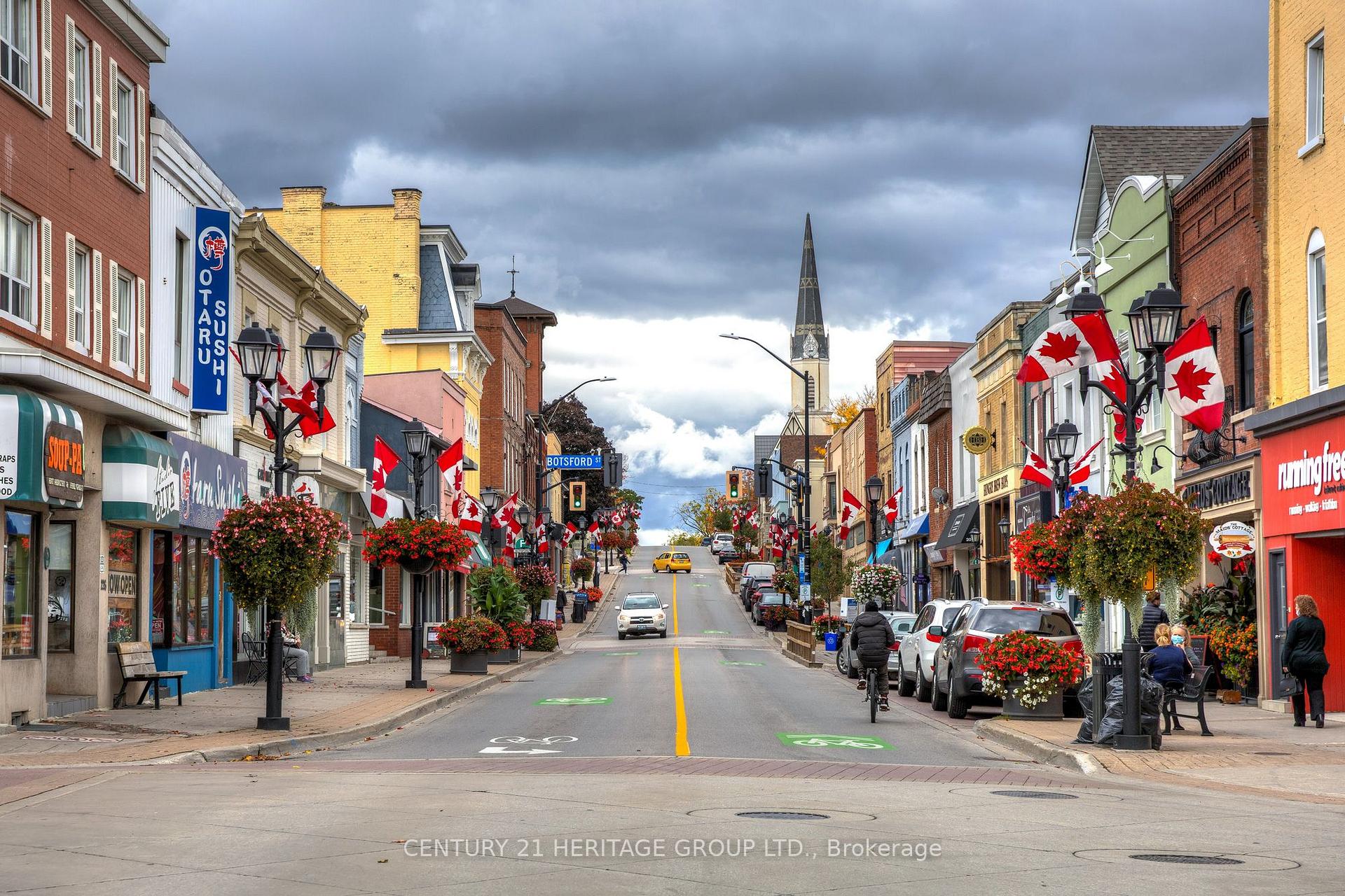 Photo 8 of Unit 4, 201A Main Street S, Newmarket, Central Newmarket — HOMEH