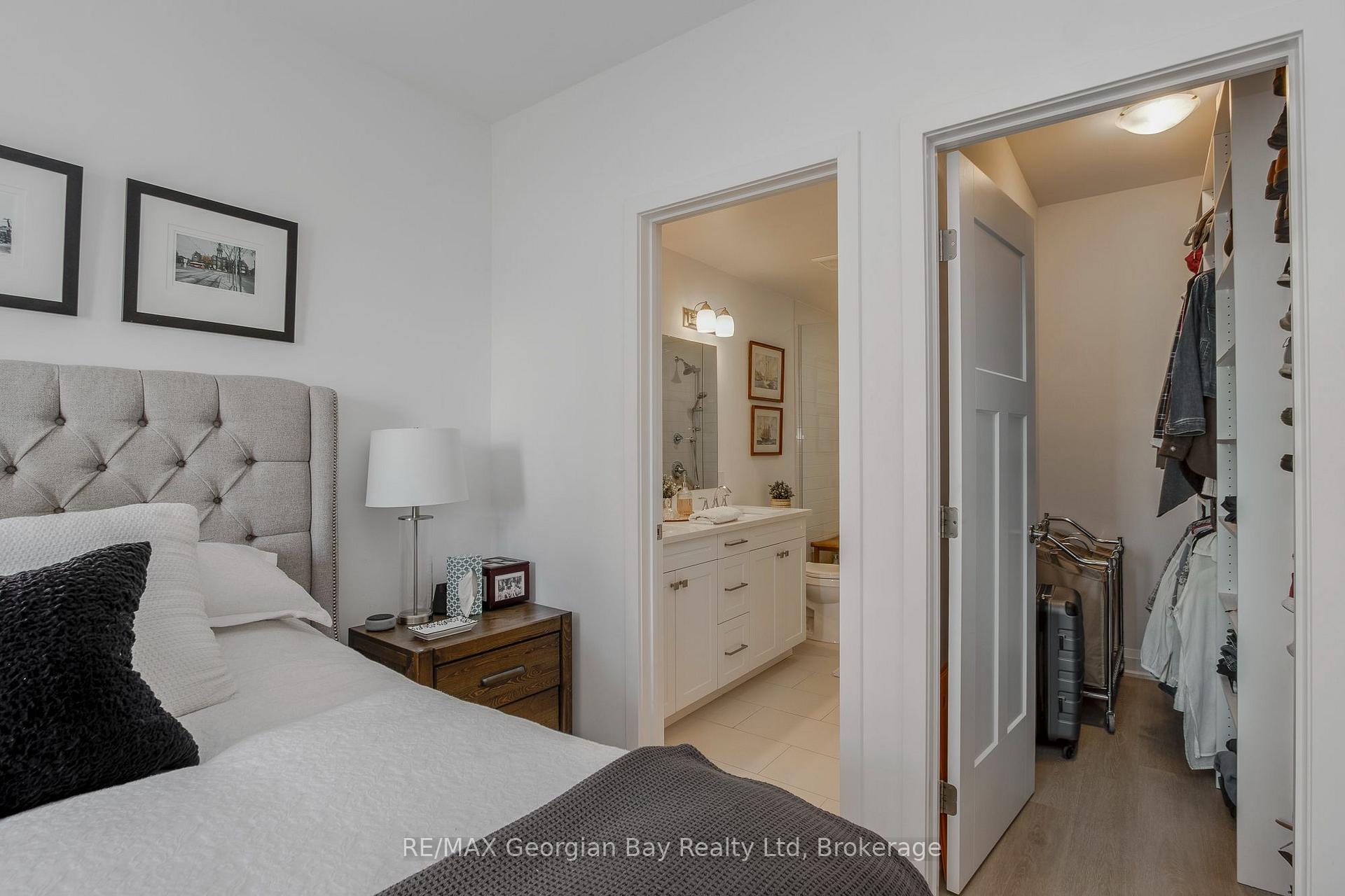 Photo 21 of 16 Danielle Crescent, Midland — HOMEH