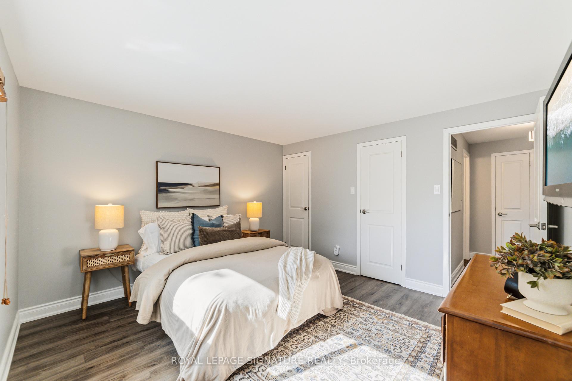 Photo 14 of 220 Chebucto Drive, Oakville, Ford — HOMEH