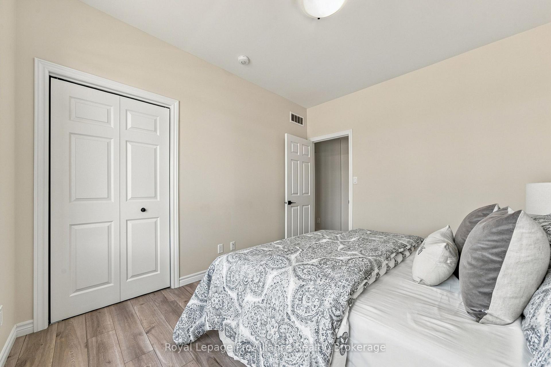 Photo 23 of 18 Covington Crescent, Belleville, Thurlow Ward — HOMEH