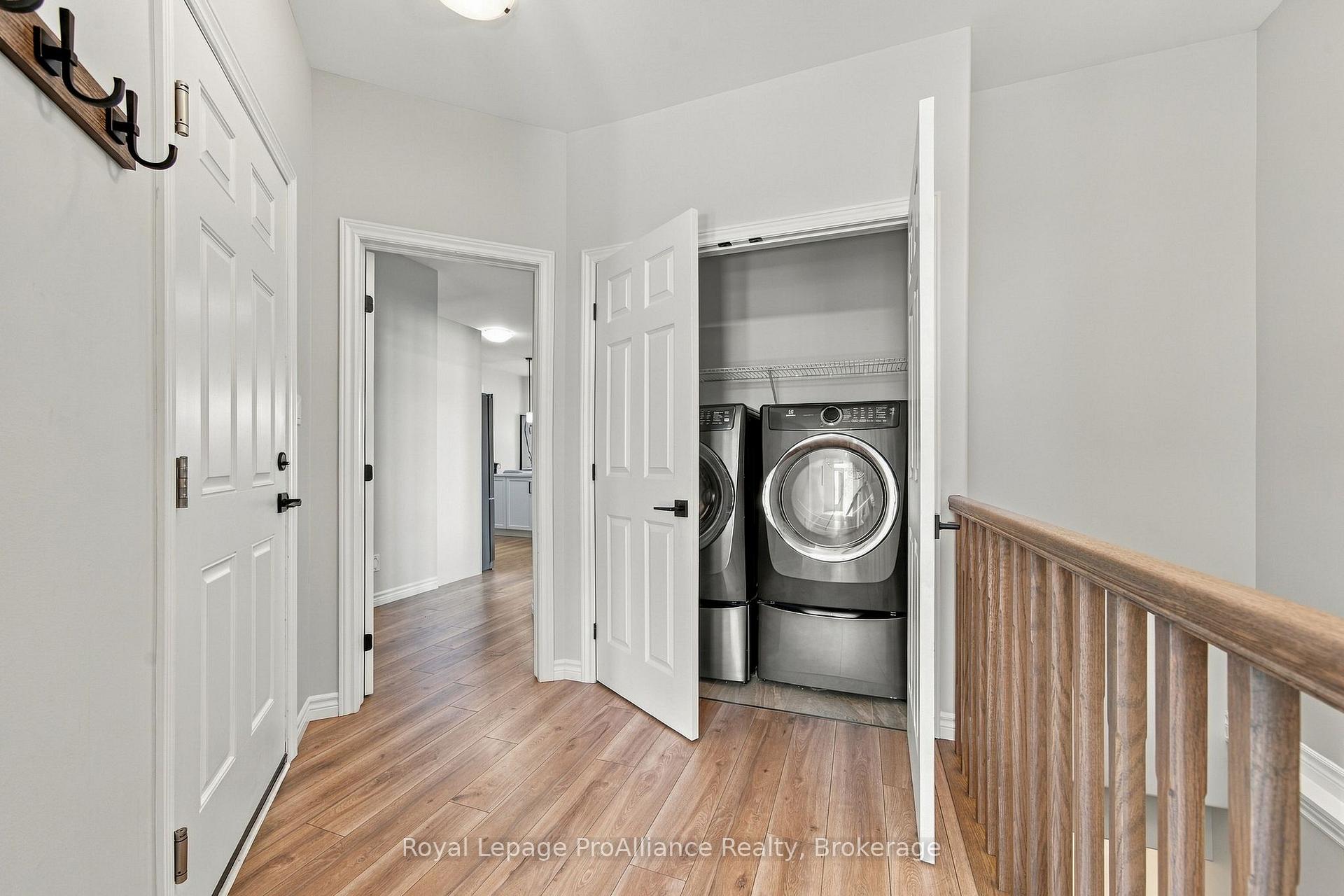 Photo 25 of 18 Covington Crescent, Belleville, Thurlow Ward — HOMEH