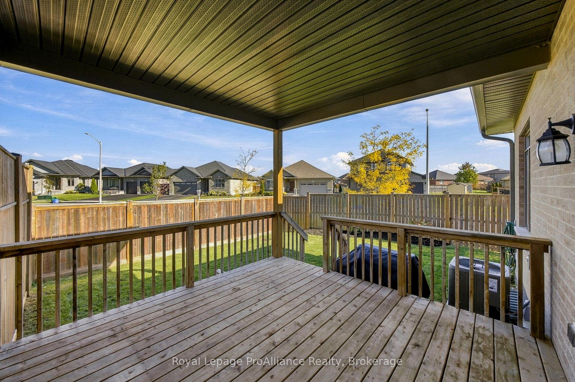 Photo 41 of 18 Covington Crescent, Belleville, Thurlow Ward — HOMEH