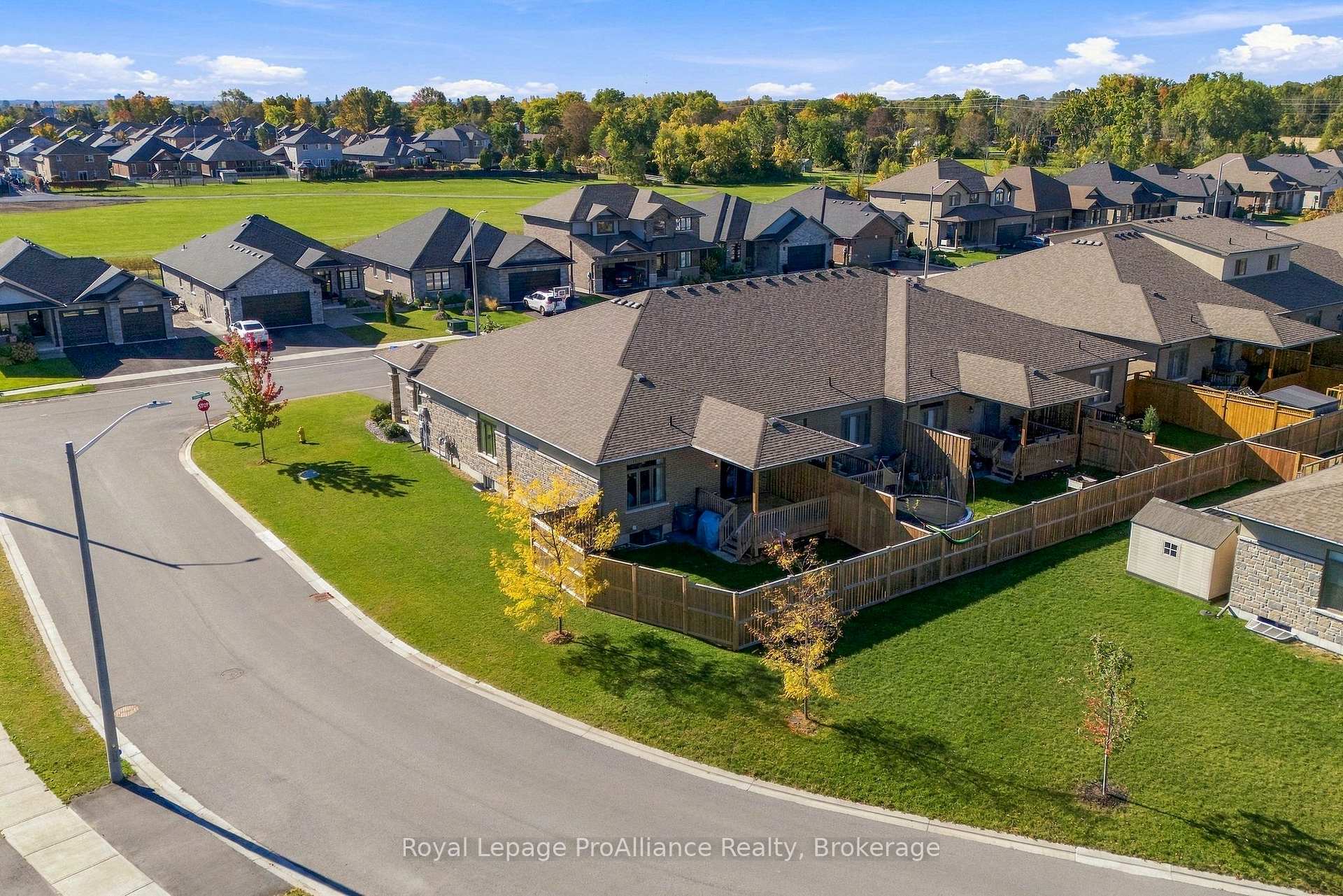 Photo 46 of 18 Covington Crescent, Belleville, Thurlow Ward — HOMEH