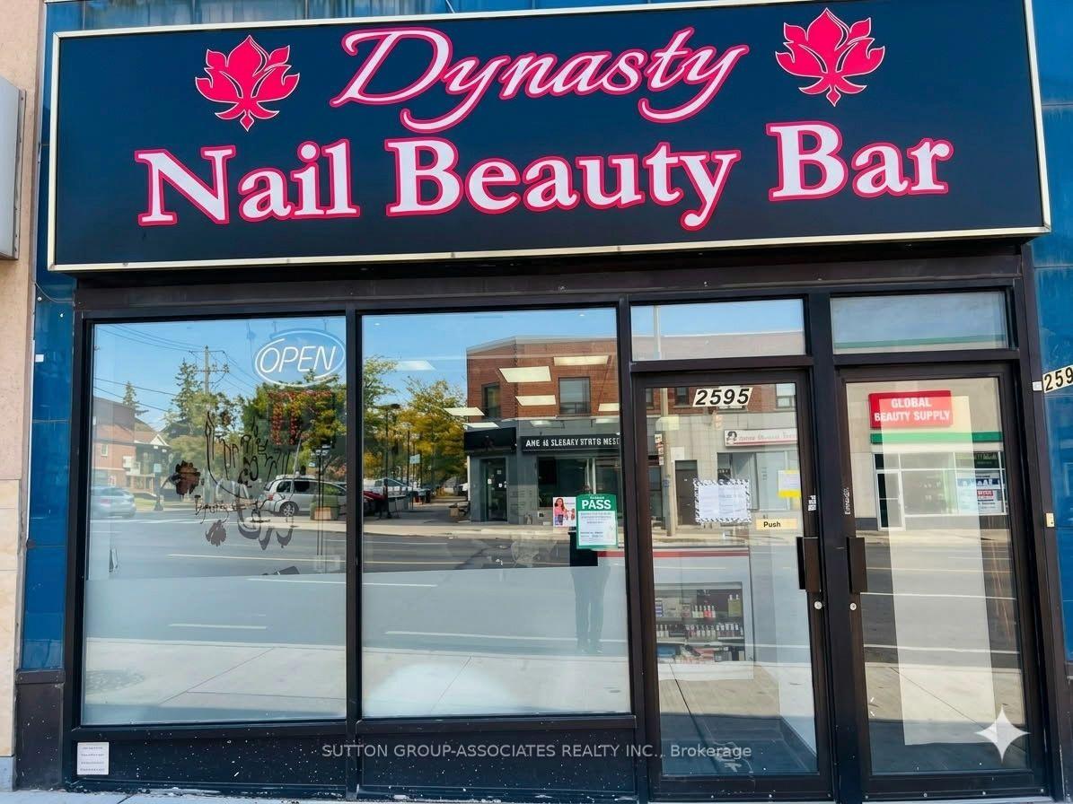 Photo of 2595 Eglinton Avenue W