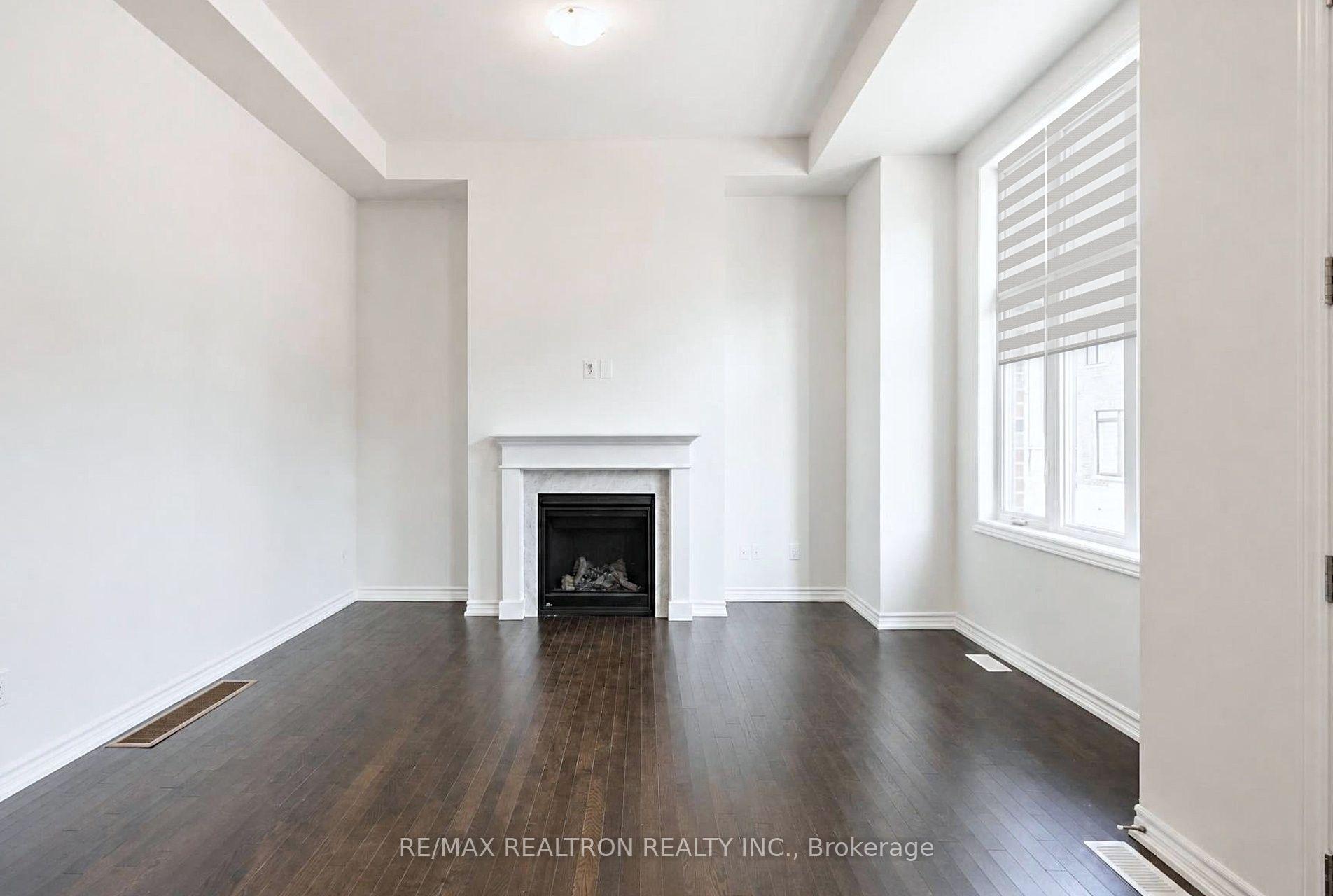 Photo 9 of 1041 Suddard Avenue, Oshawa, Kedron — HOMEH