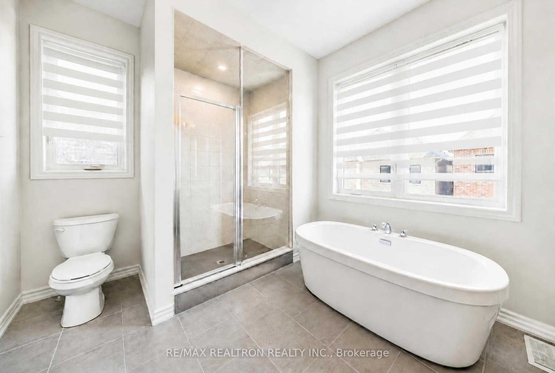 Photo 11 of 1041 Suddard Avenue, Oshawa, Kedron — HOMEH