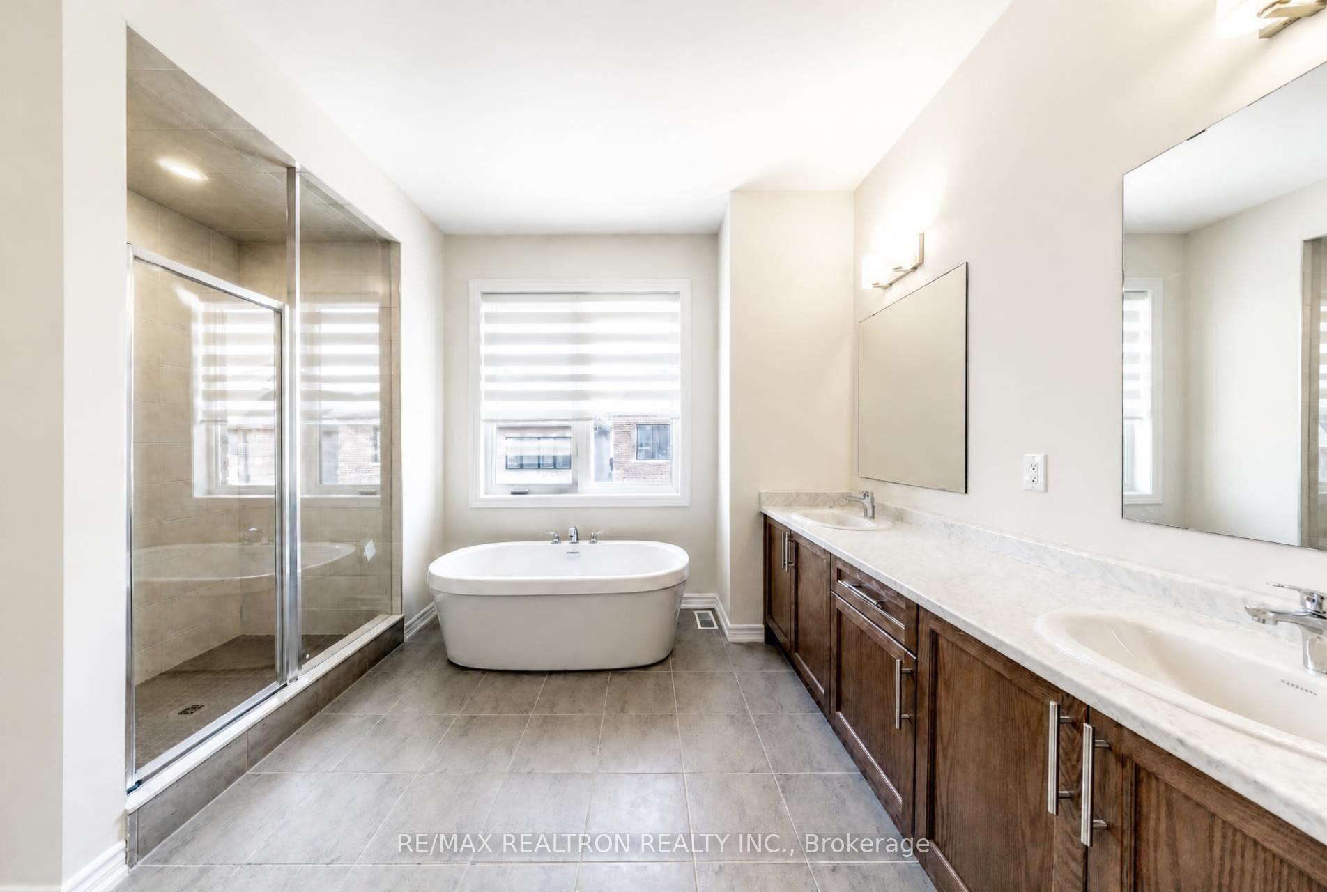 Photo 13 of 1041 Suddard Avenue, Oshawa, Kedron — HOMEH