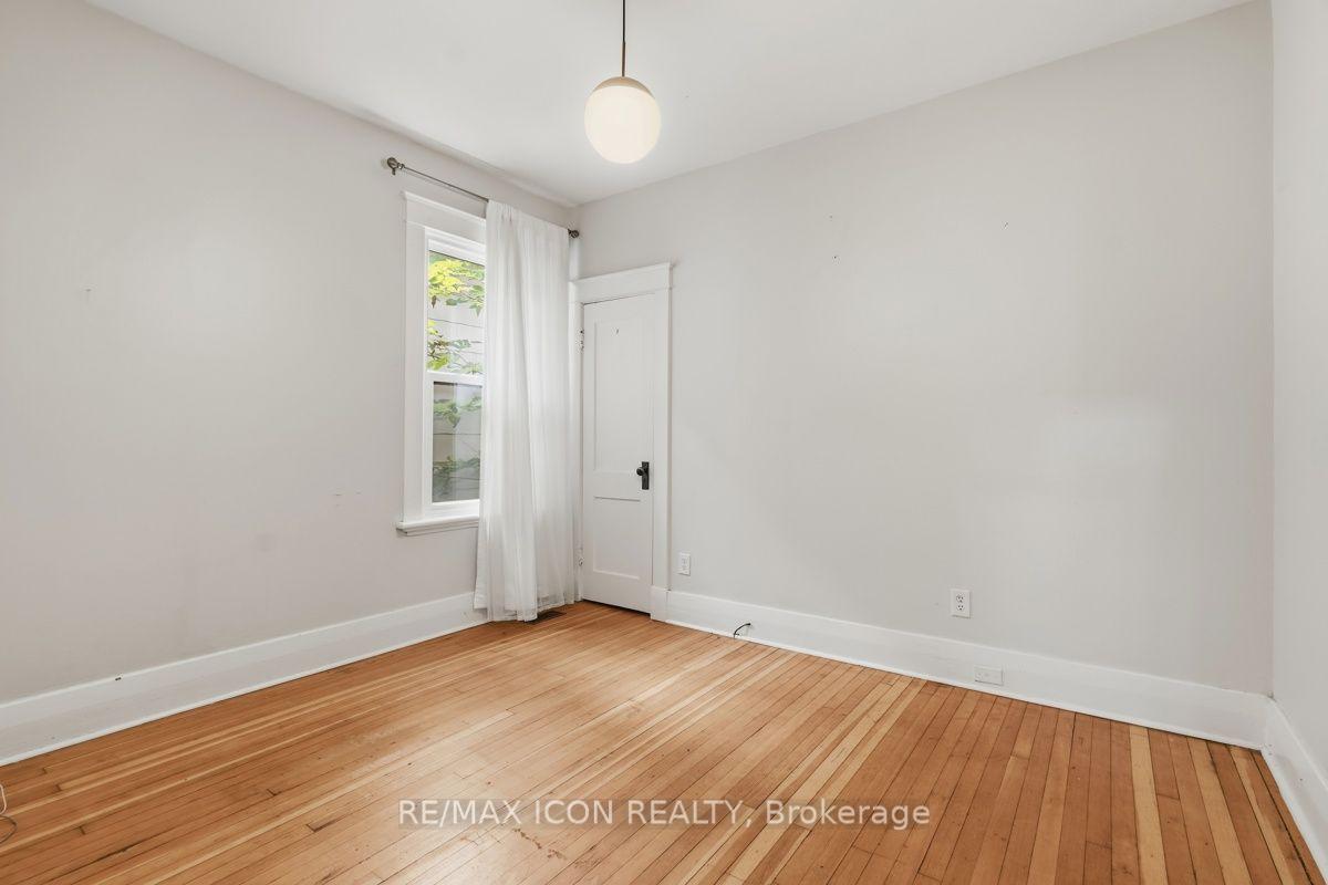 Photo 15 of 31 Mount Pleasant Avenue, London, North N — HOMEH