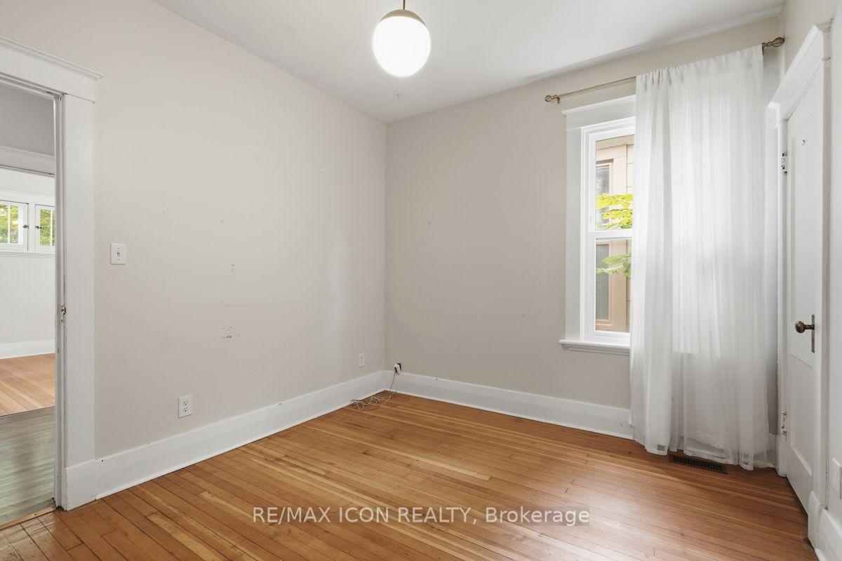 Photo 16 of 31 Mount Pleasant Avenue, London, North N — HOMEH
