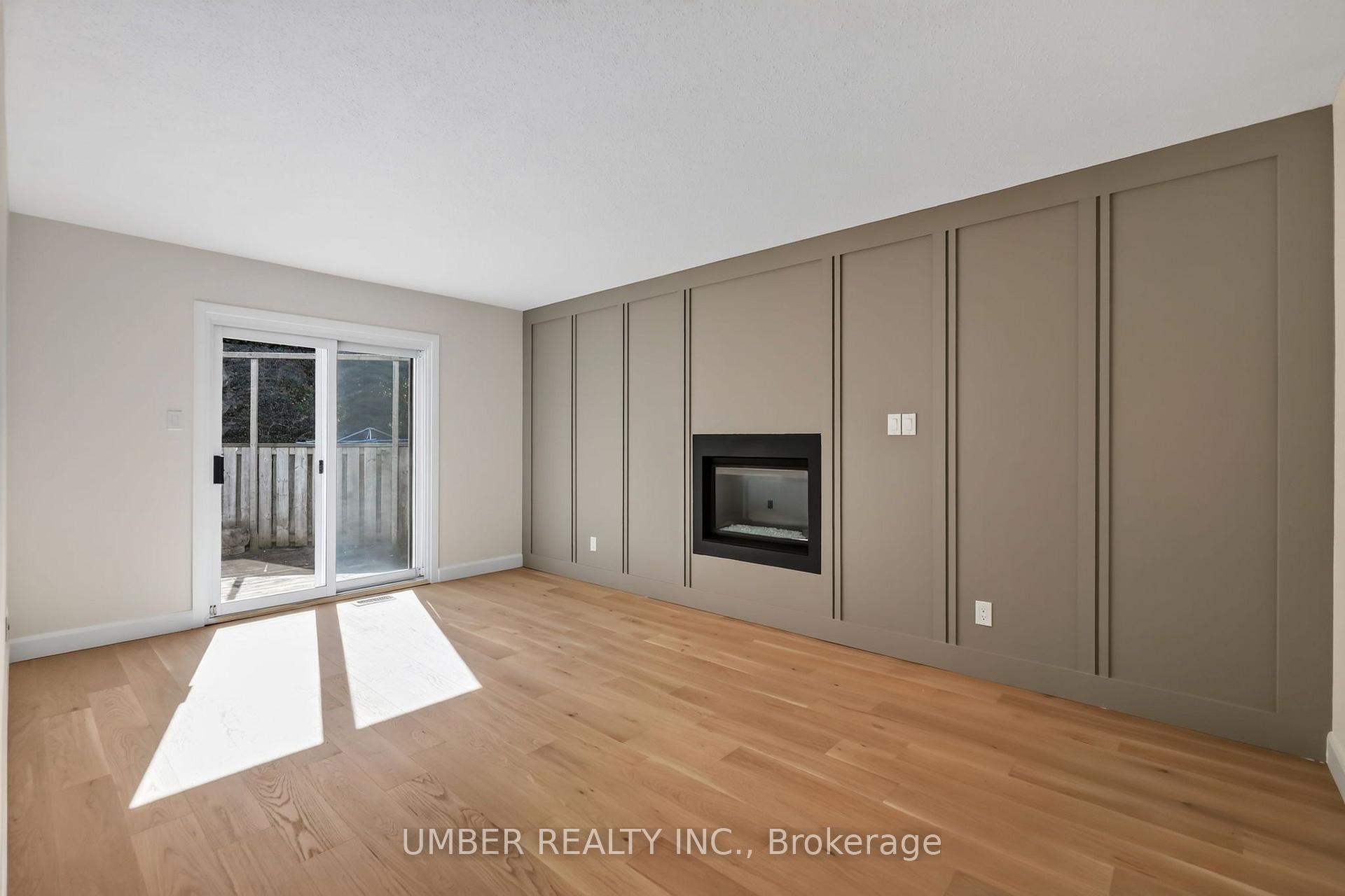 Photo 16 of 120 Hawk Crescent, Ottawa, Hunt Club/Western Community — HOMEH