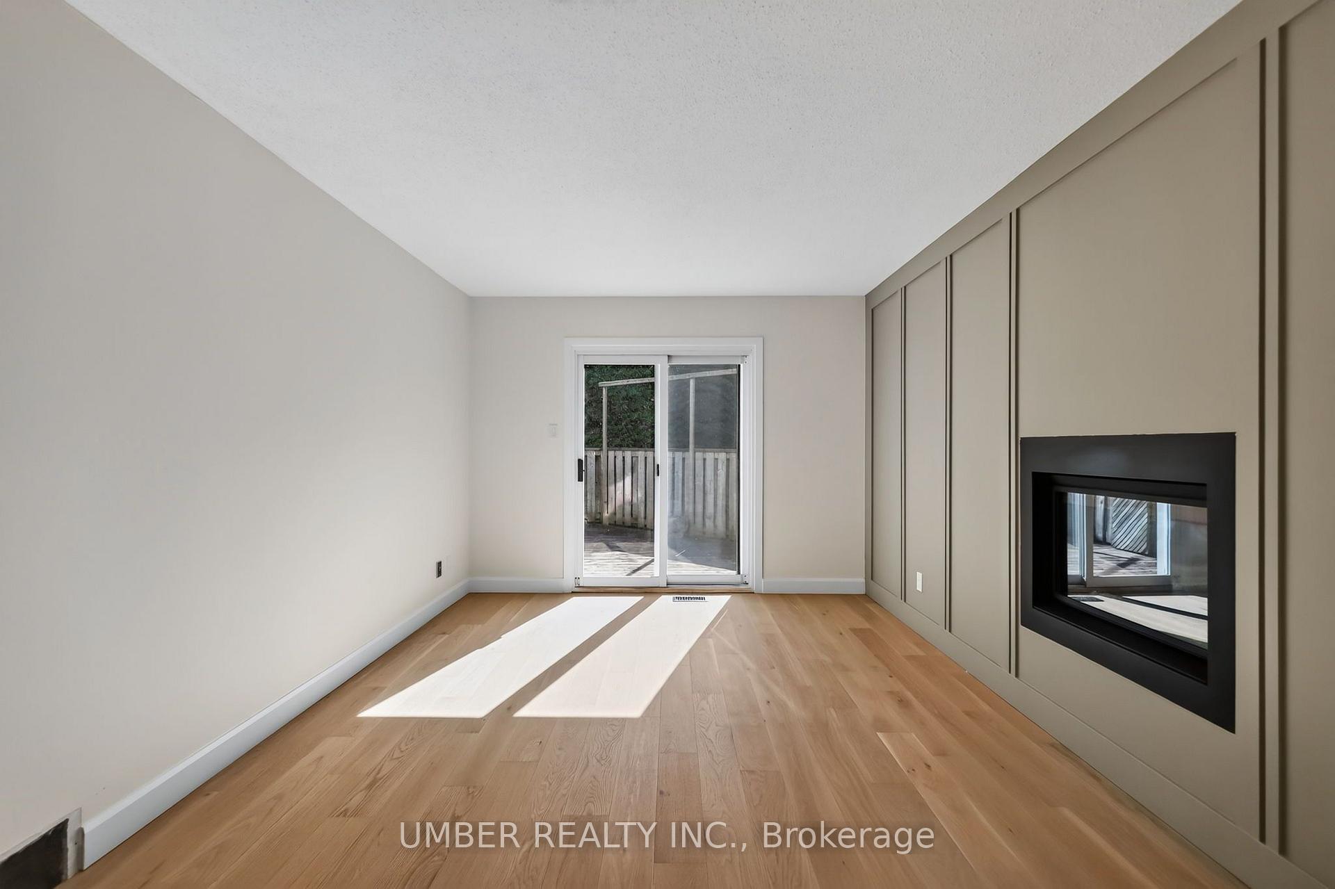 Photo 17 of 120 Hawk Crescent, Ottawa, Hunt Club/Western Community — HOMEH