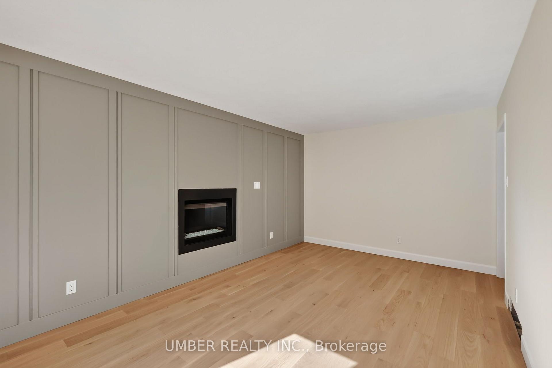 Photo 18 of 120 Hawk Crescent, Ottawa, Hunt Club/Western Community — HOMEH