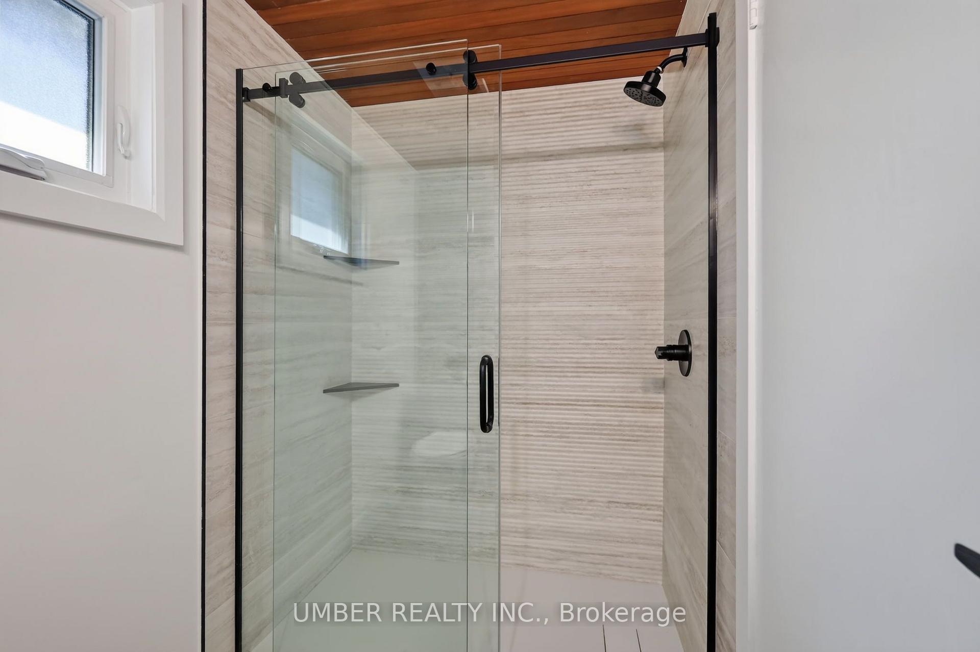 Photo 28 of 120 Hawk Crescent, Ottawa, Hunt Club/Western Community — HOMEH