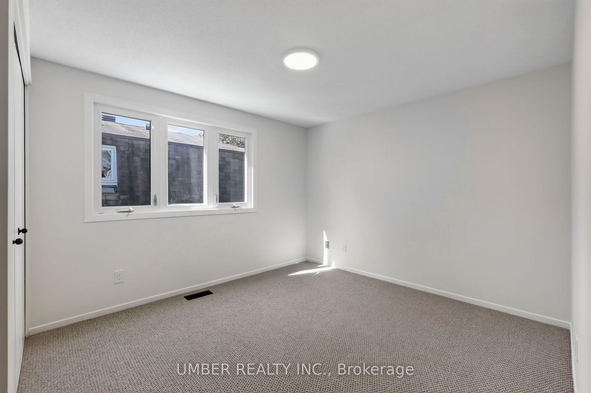 Photo 34 of 120 Hawk Crescent, Ottawa, Hunt Club/Western Community — HOMEH