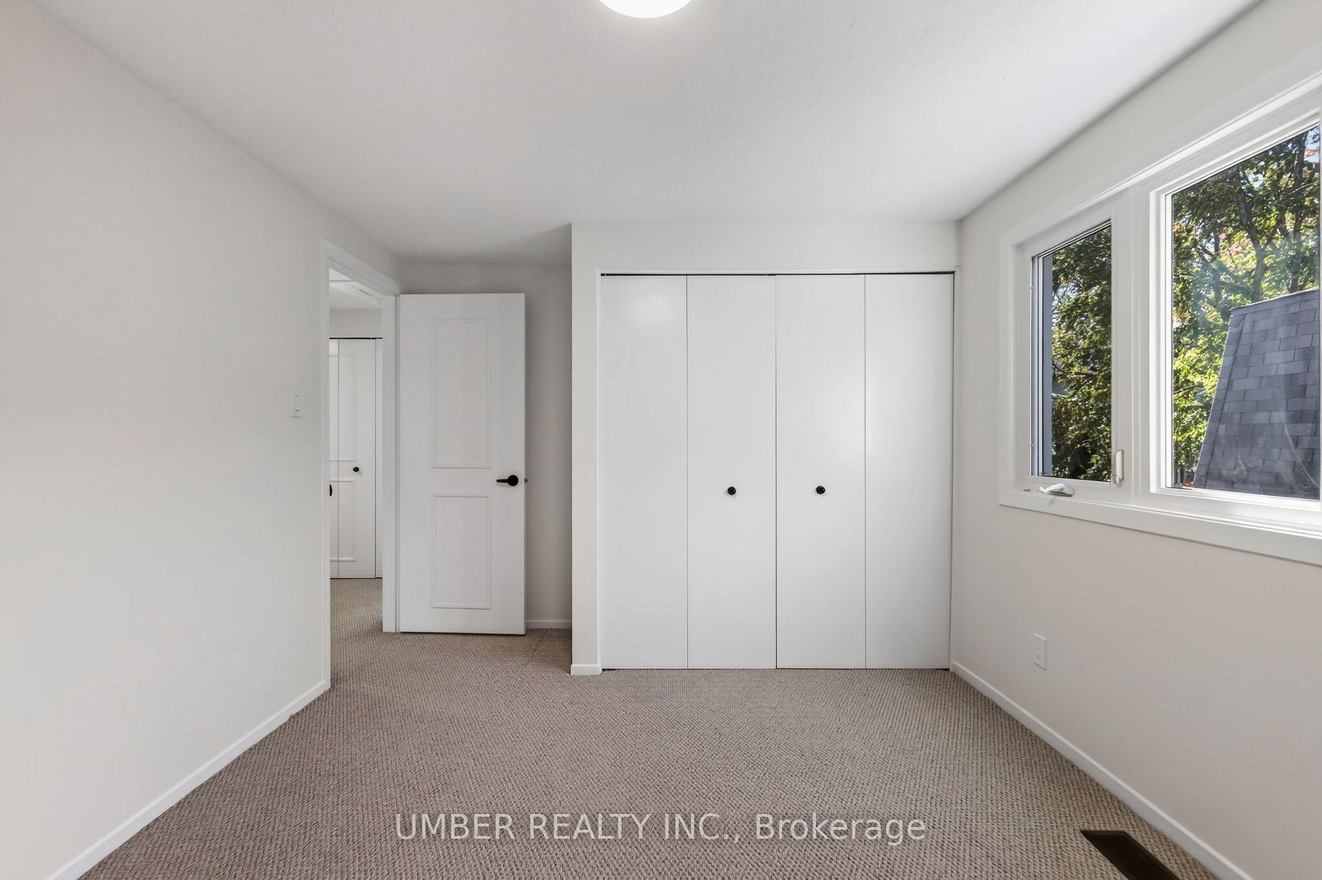 Photo 35 of 120 Hawk Crescent, Ottawa, Hunt Club/Western Community — HOMEH